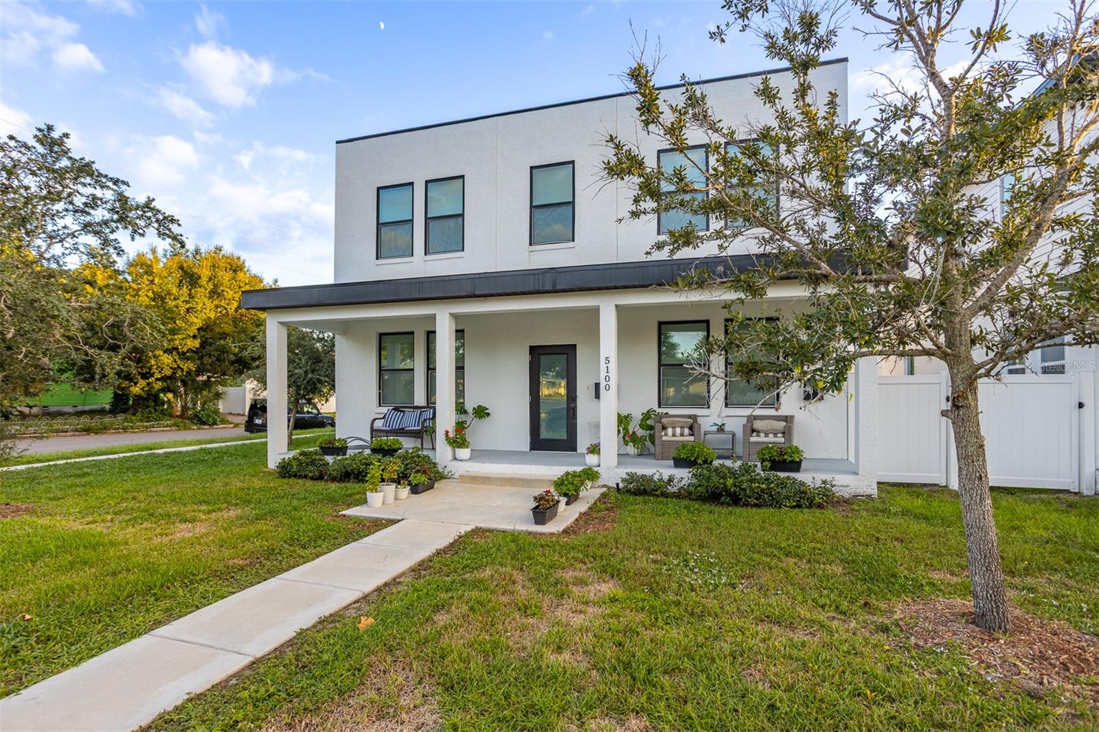 5100 3RD AVENUE N, St Petersburg, FL 33710