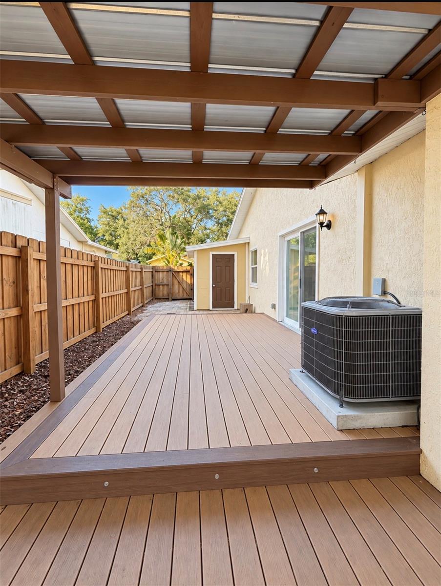 entertainment deck