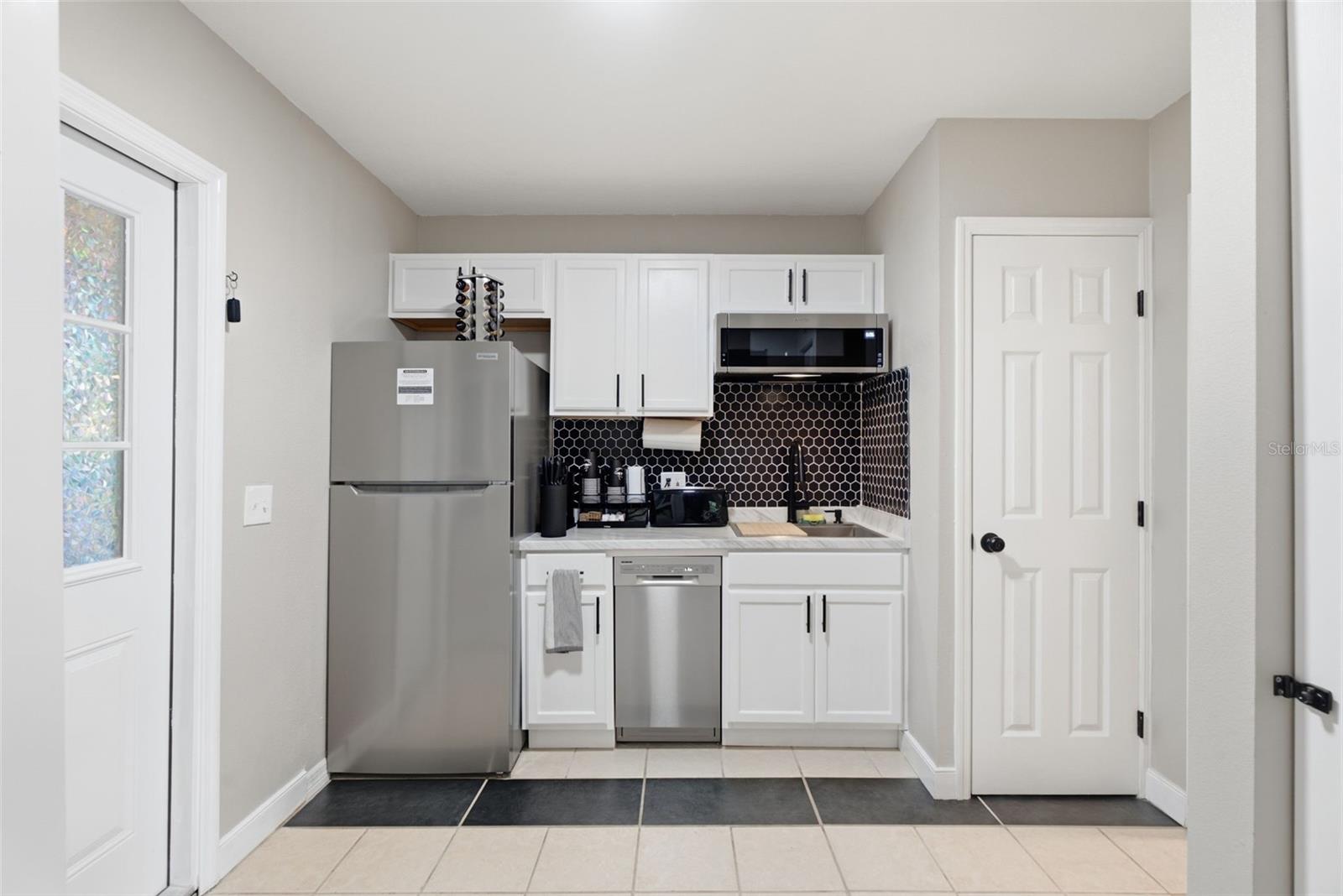3823 N 56TH STREET, Tampa, FL 33619