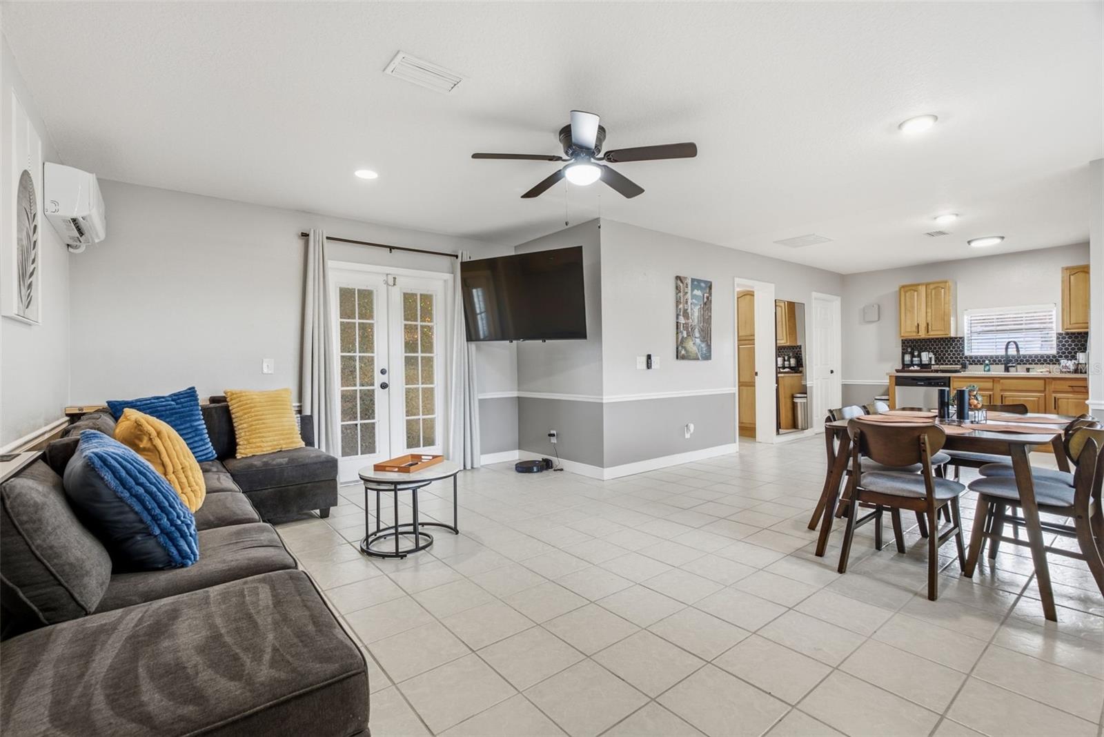 3823 N 56TH STREET, Tampa, FL 33619