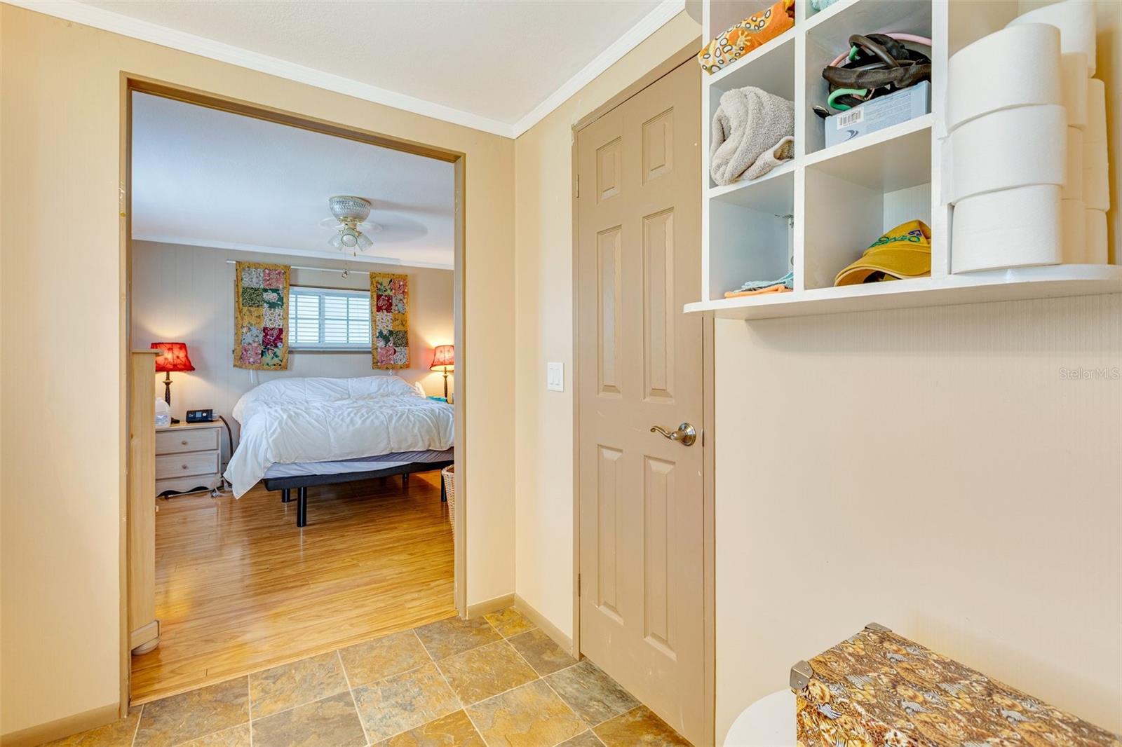 412 VIVAR, North Port, FL 34287