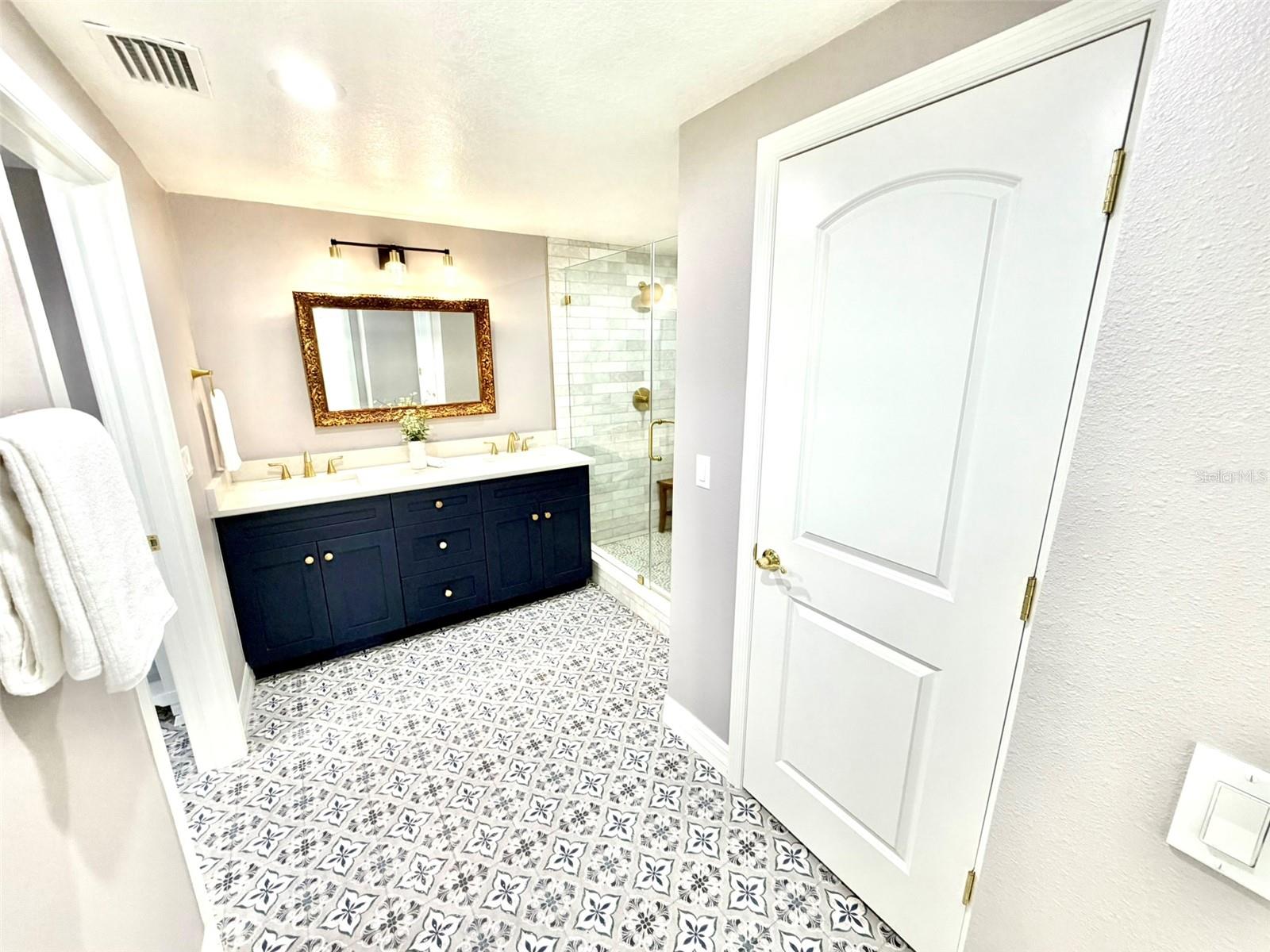 336 SHADDOCK STREET, Tarpon Springs, FL 34689
