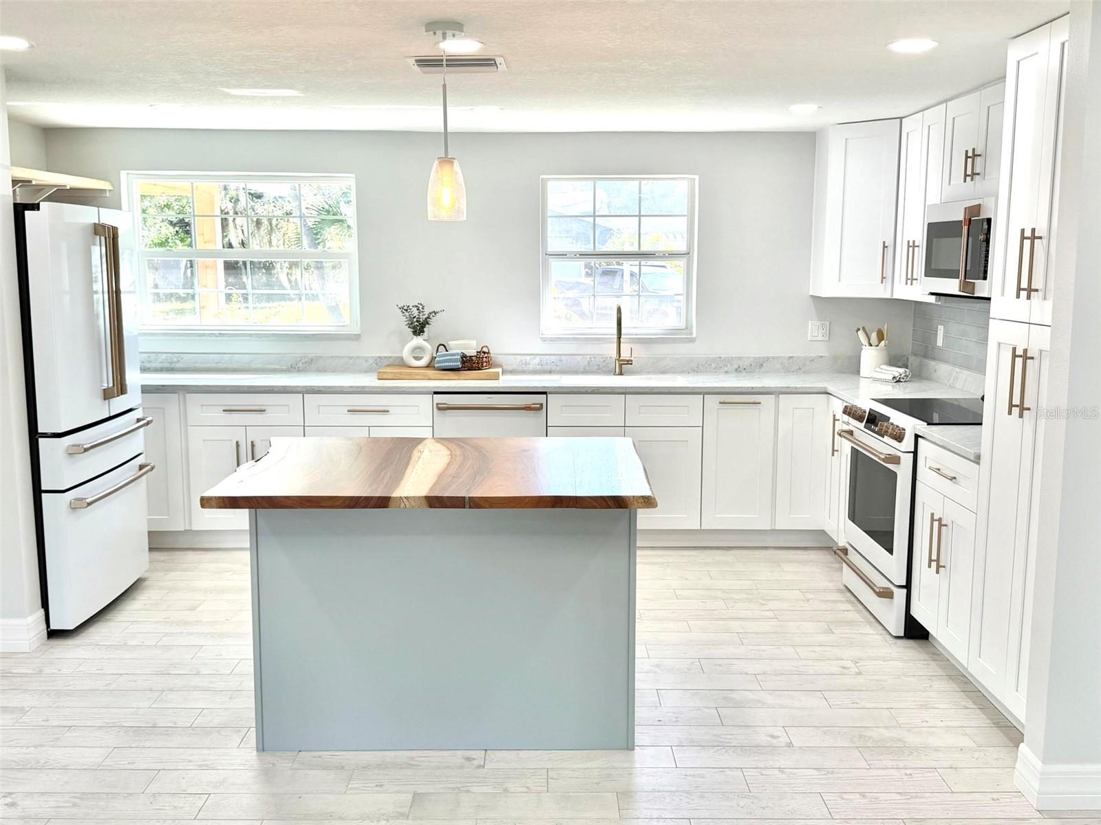 Breakfast Bar or Party Buffet!