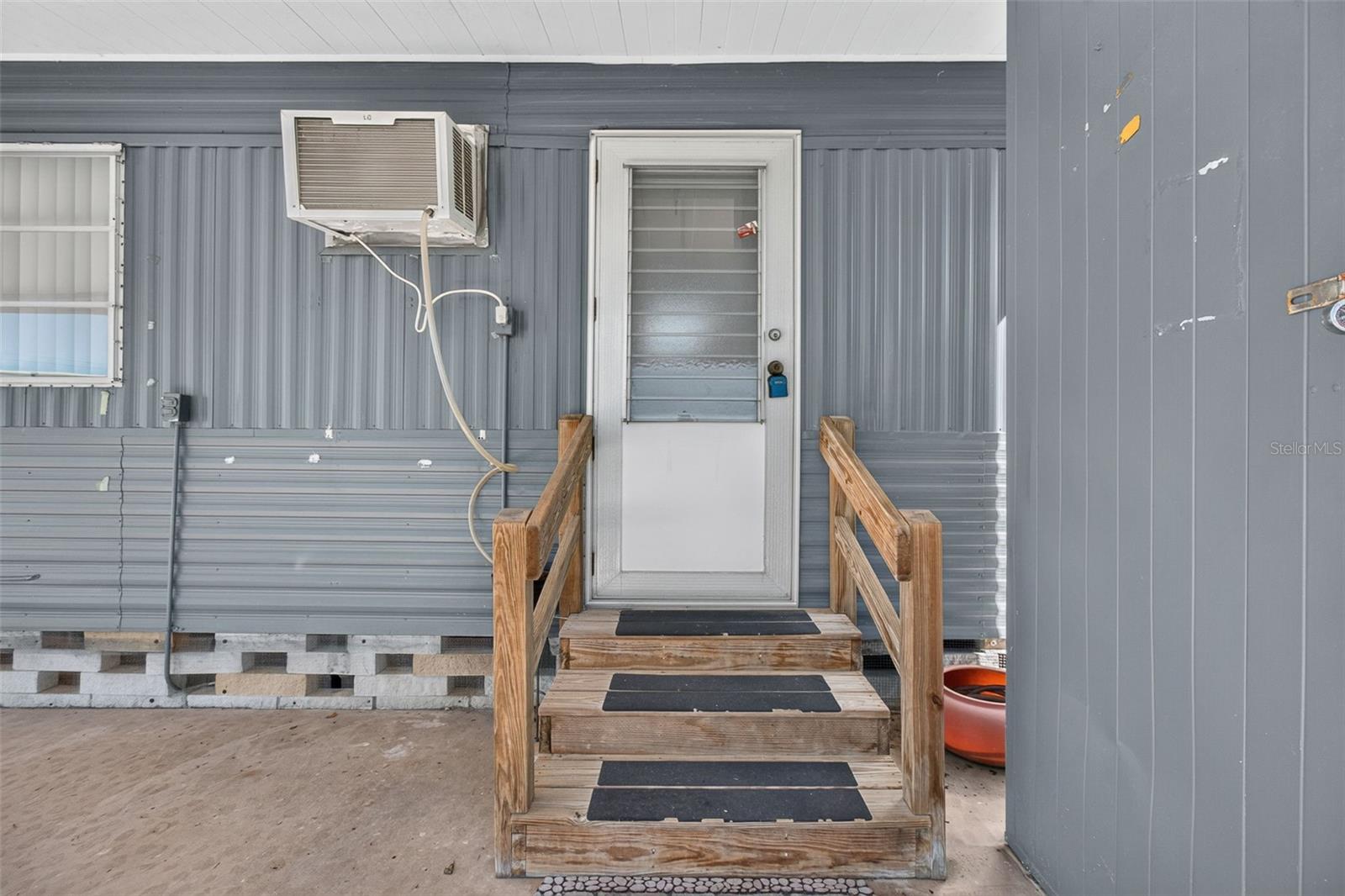 2000 E BAY DRIVE, #41, Largo, FL 33771
