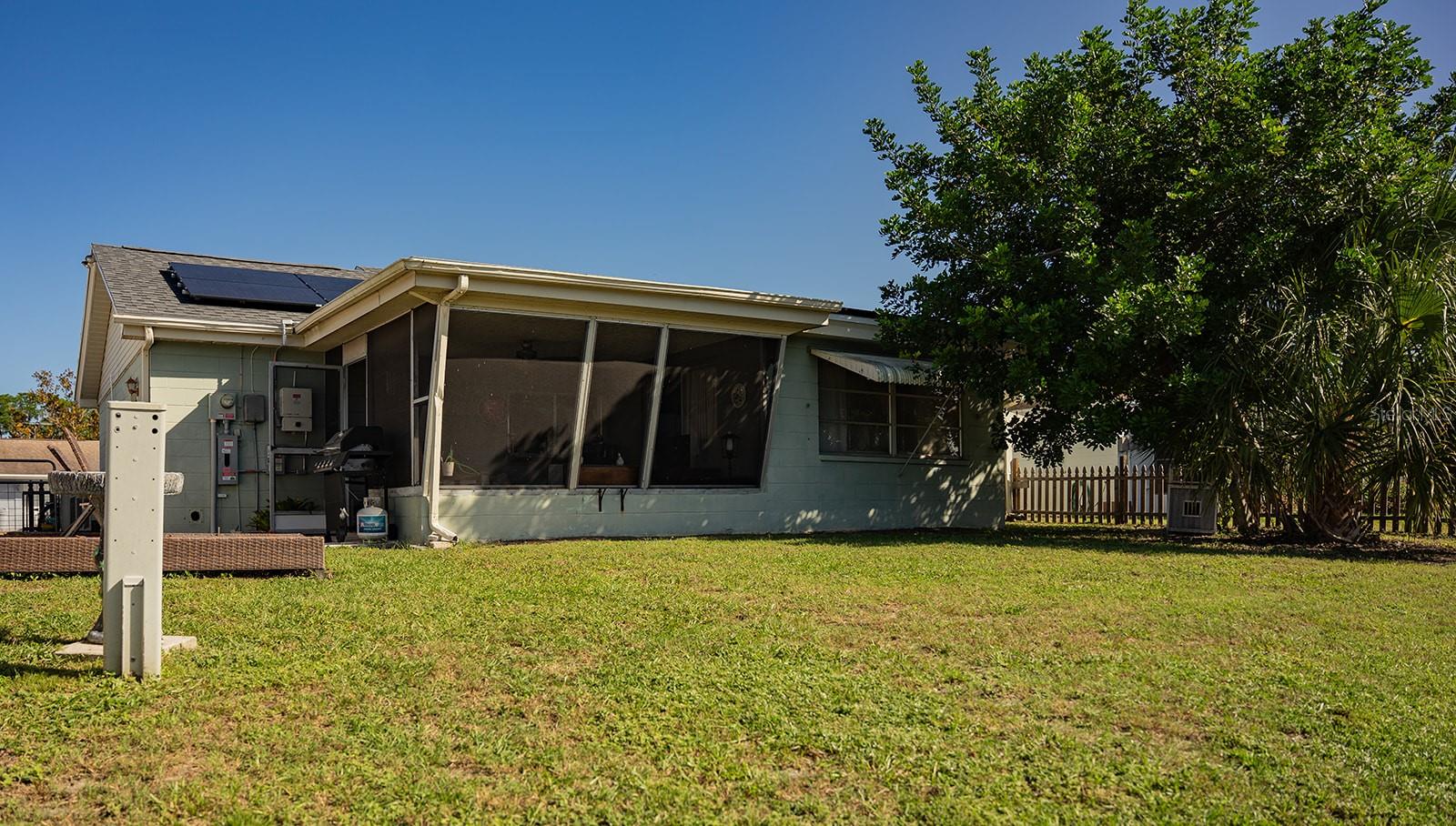 3928 GRAYTON DRIVE, New Port Richey, FL 34652