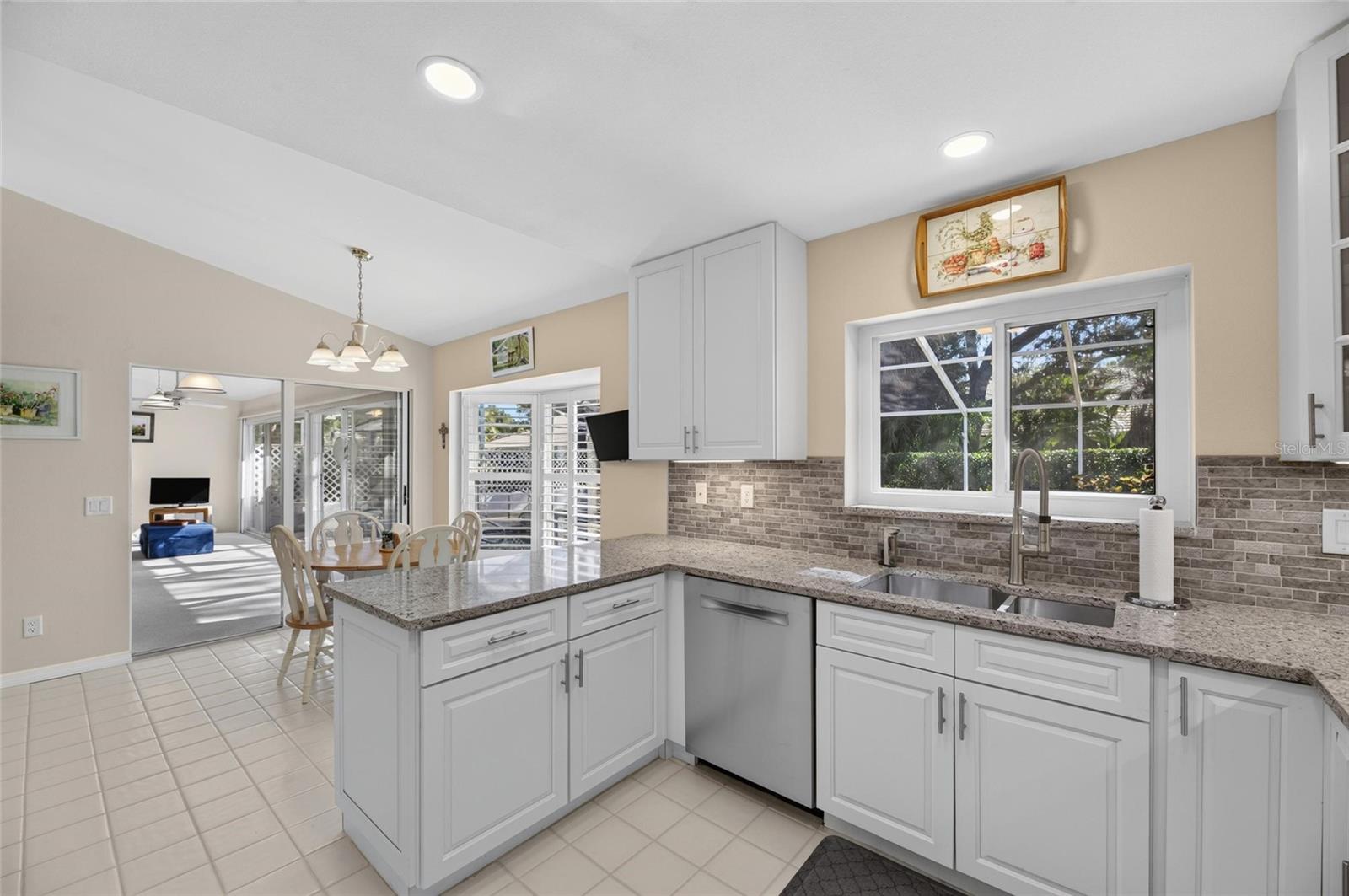 5713 GARDEN LAKES MAJESTIC, Bradenton, FL 34203