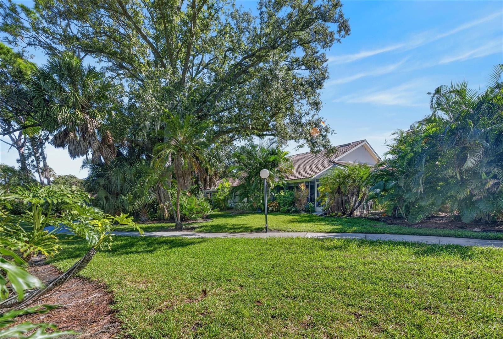 5713 GARDEN LAKES MAJESTIC, Bradenton, FL 34203