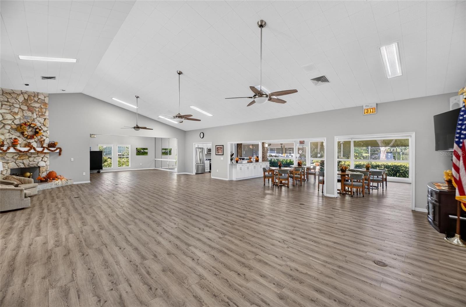 5713 GARDEN LAKES MAJESTIC, Bradenton, FL 34203