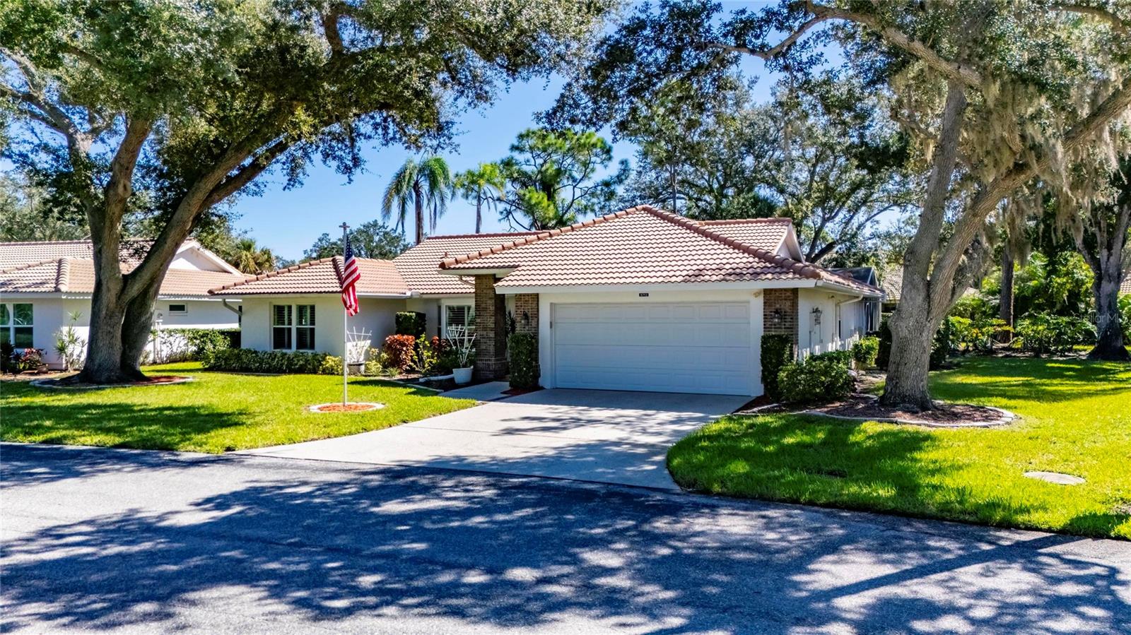 5713 GARDEN LAKES MAJESTIC, Bradenton, FL 34203