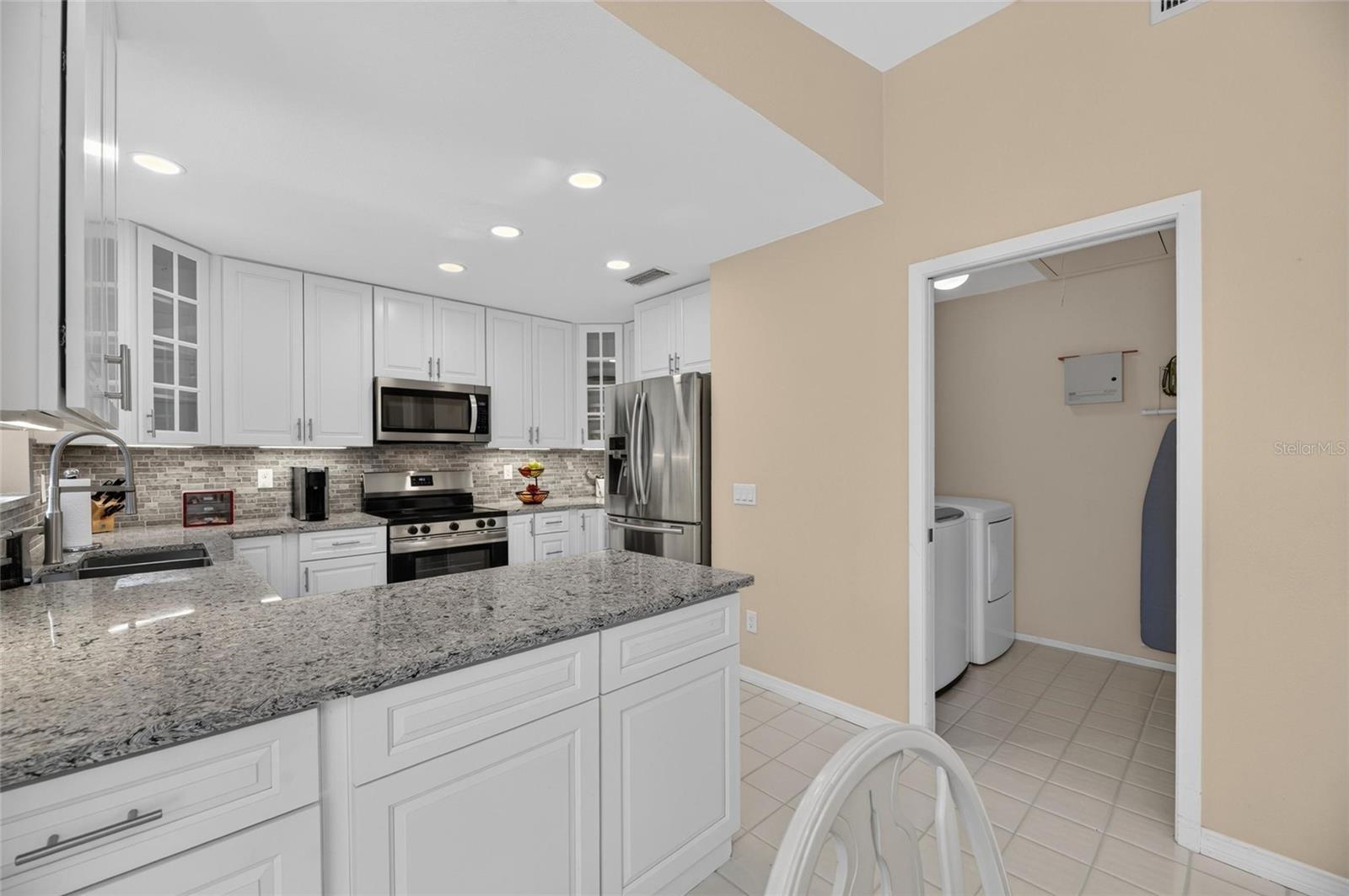 5713 GARDEN LAKES MAJESTIC, Bradenton, FL 34203