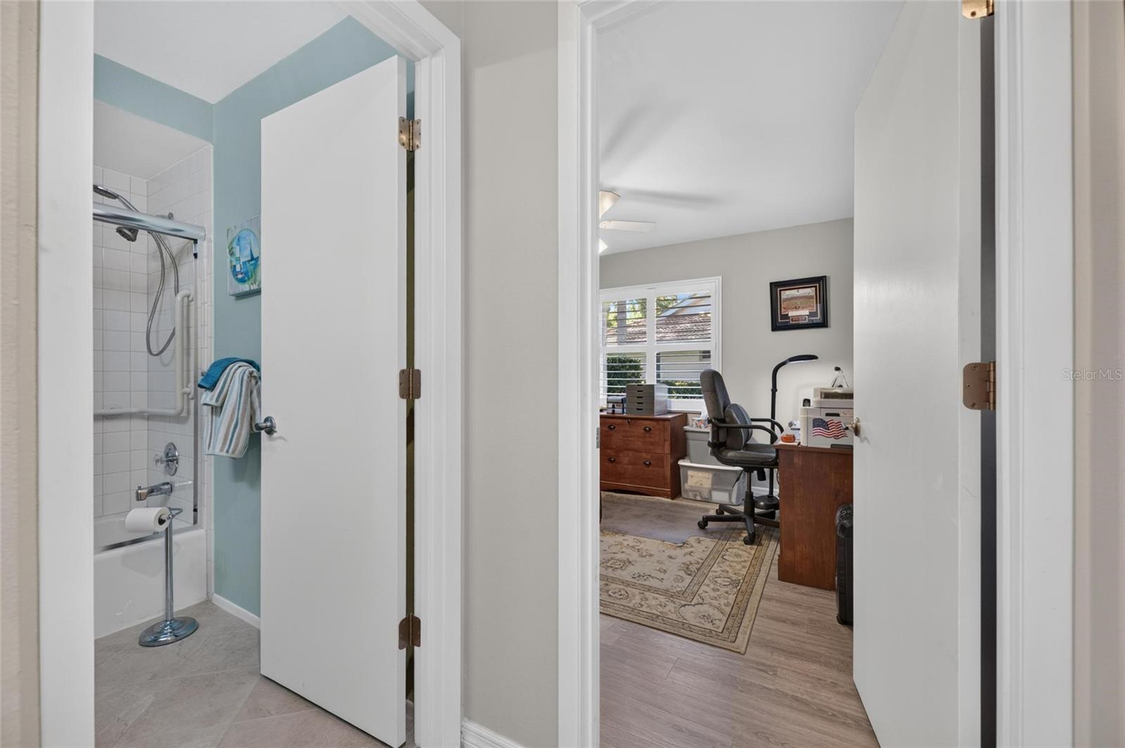 5713 GARDEN LAKES MAJESTIC, Bradenton, FL 34203