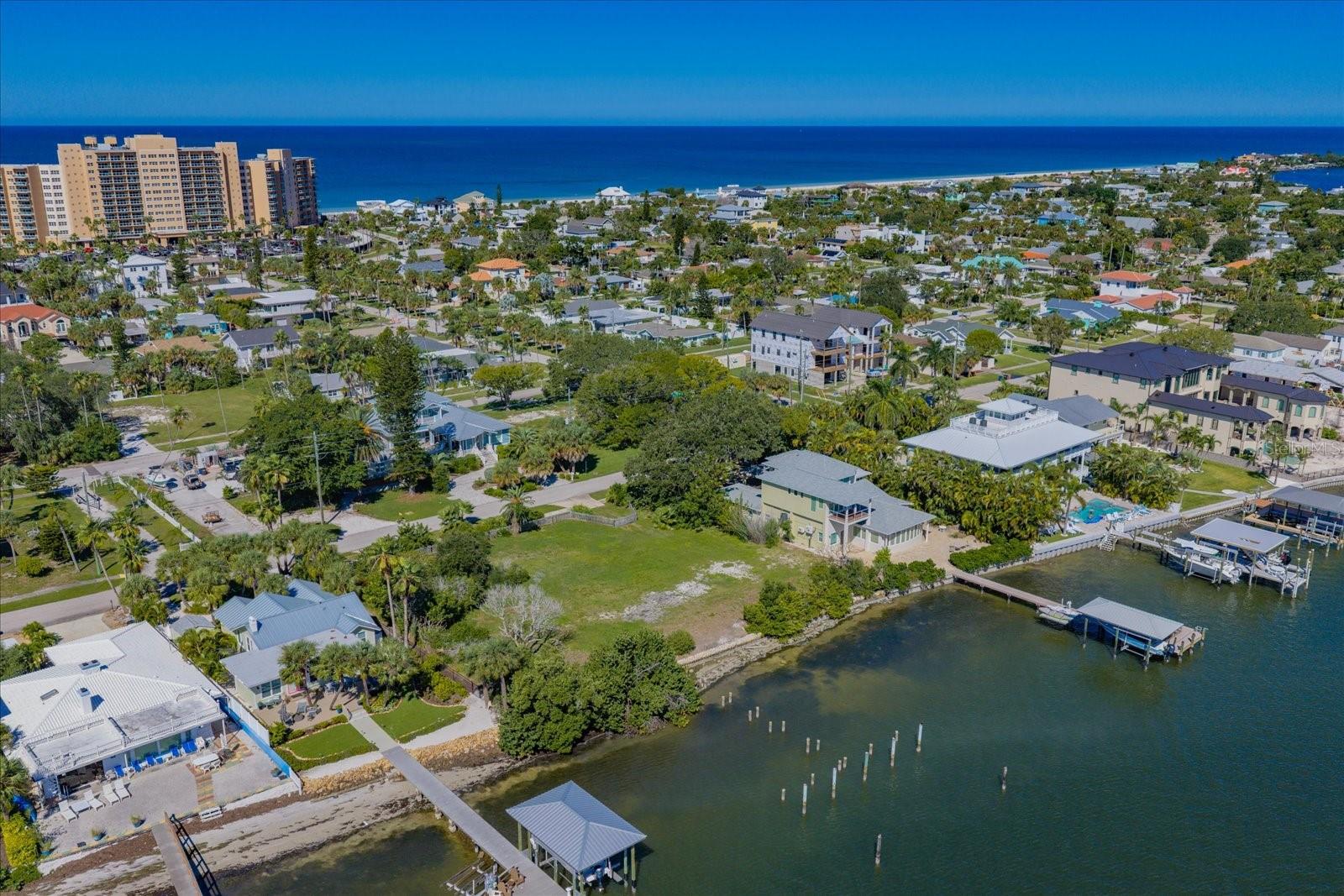 871 BAY ESPLANADE, Clearwater, FL 33767