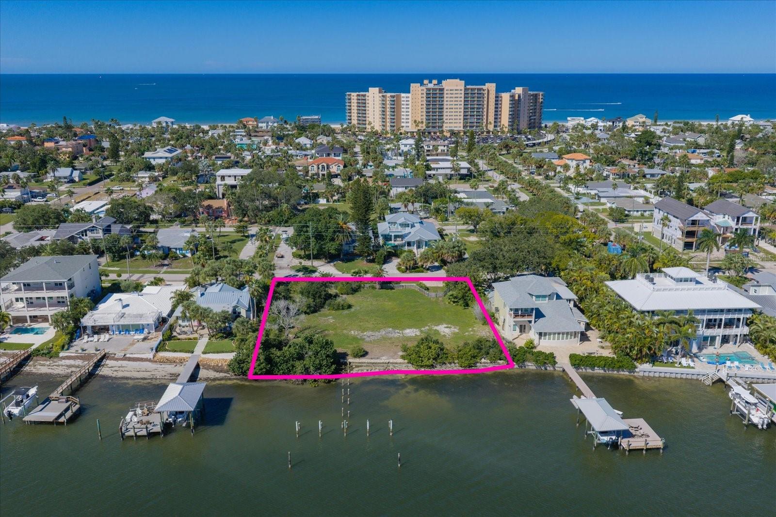 871 BAY ESPLANADE, Clearwater, FL 33767