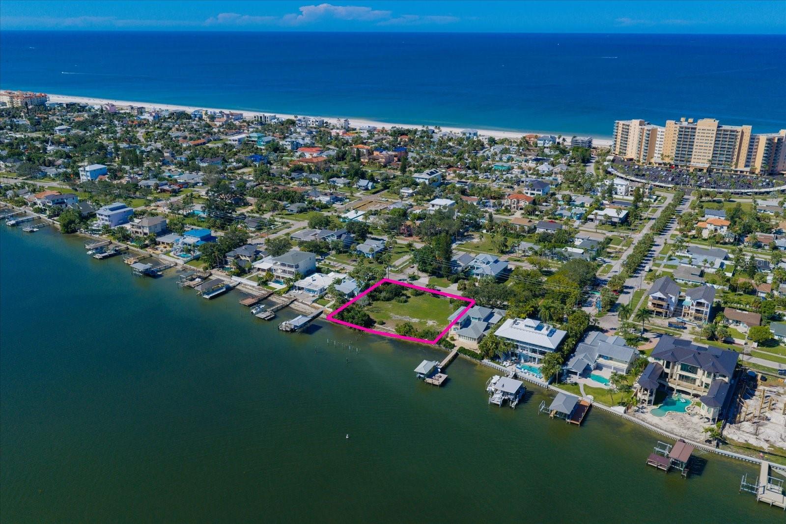 871 BAY ESPLANADE, Clearwater, FL 33767