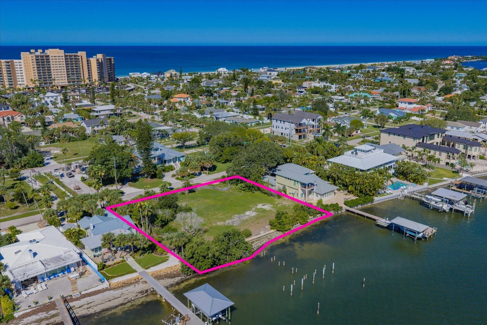 871 BAY ESPLANADE, Clearwater, FL 33767