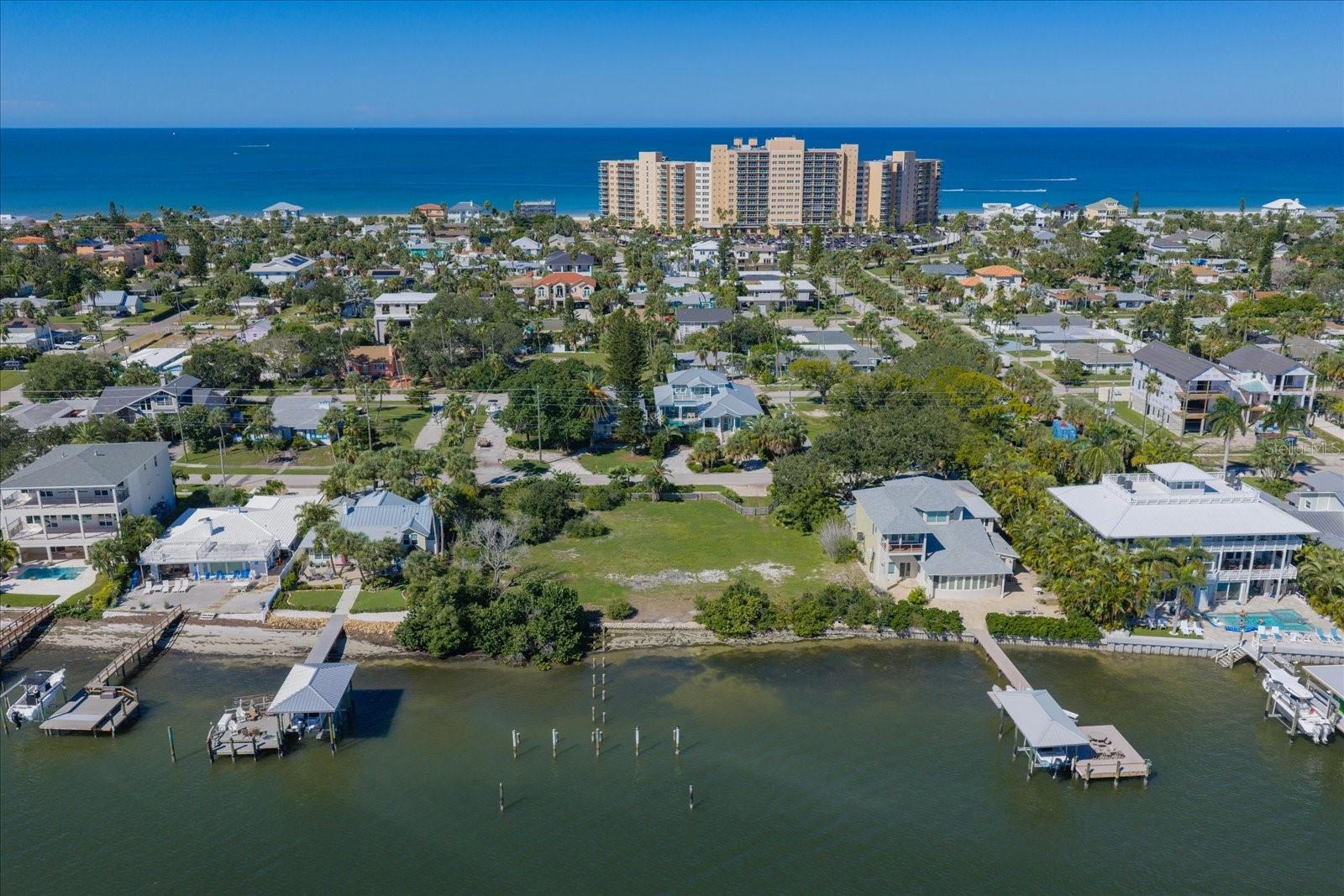871 BAY ESPLANADE, Clearwater, FL 33767