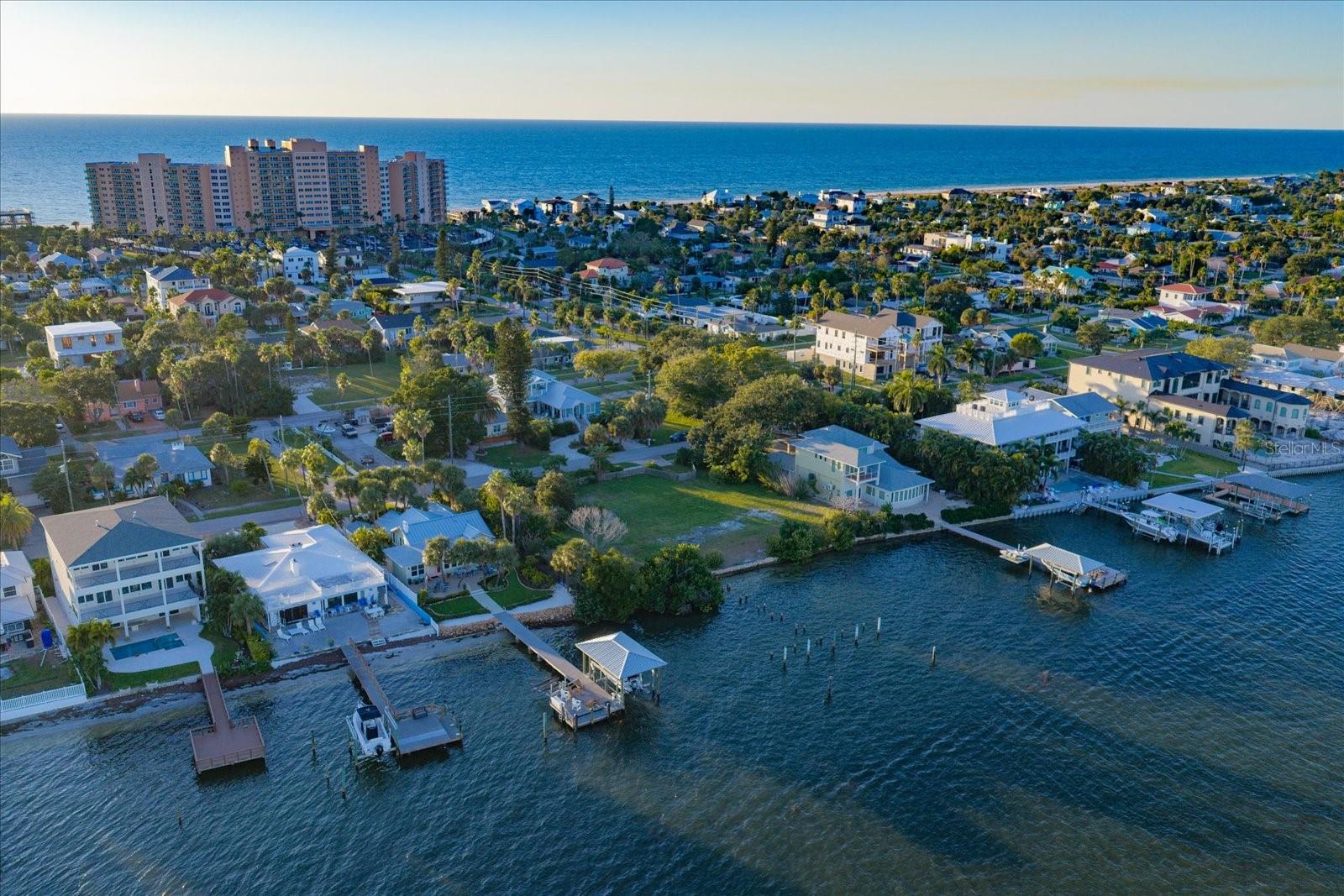 871 BAY ESPLANADE, Clearwater, FL 33767