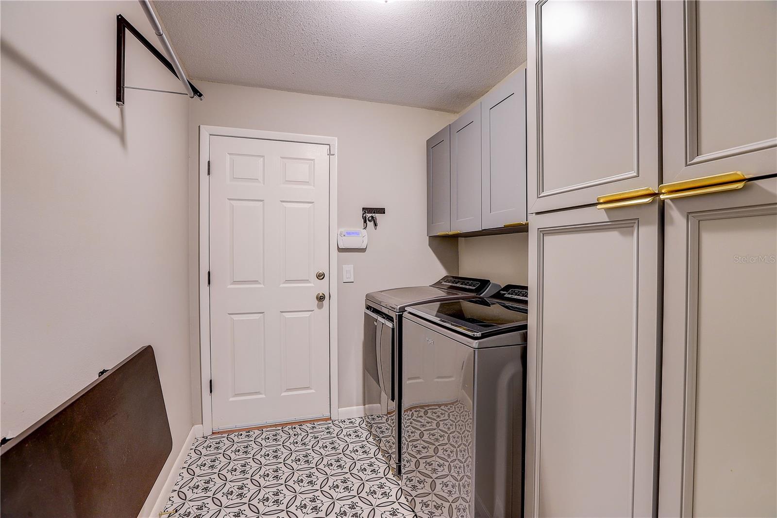 Laundry/inside