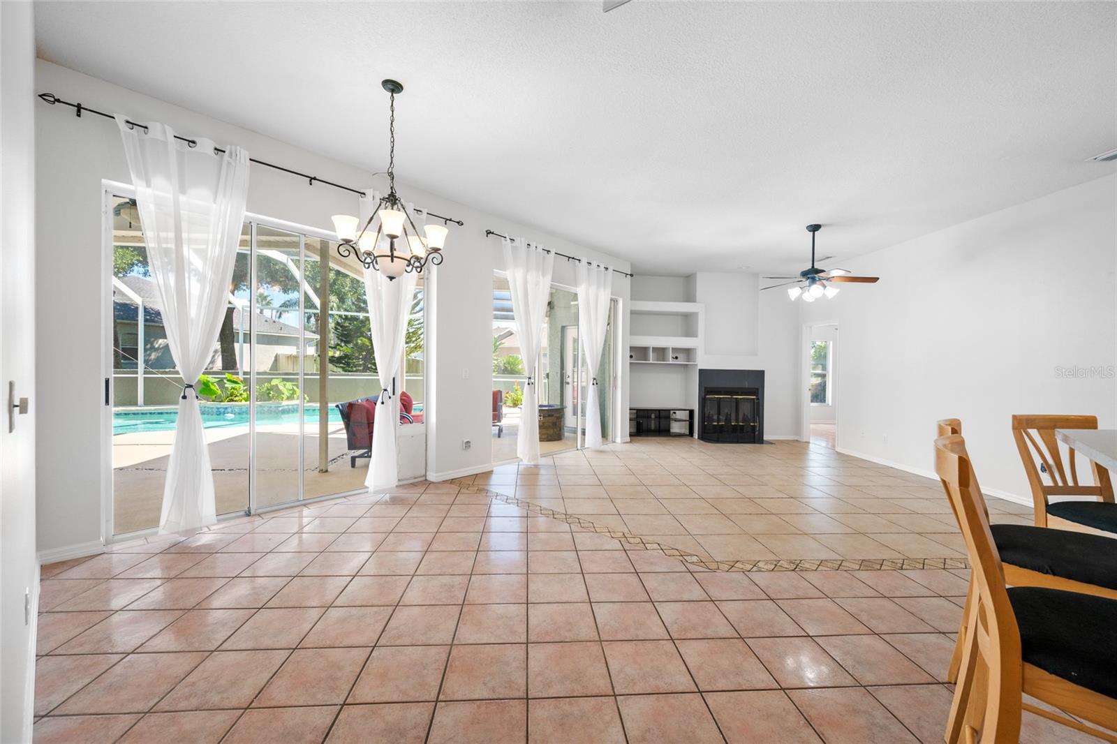 1648 WOODRIDGE COURT, Lutz, FL 33559
