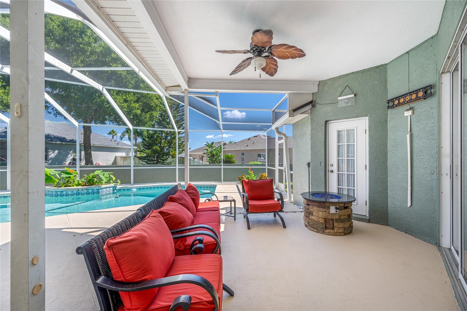 1648 WOODRIDGE COURT, Lutz, FL 33559