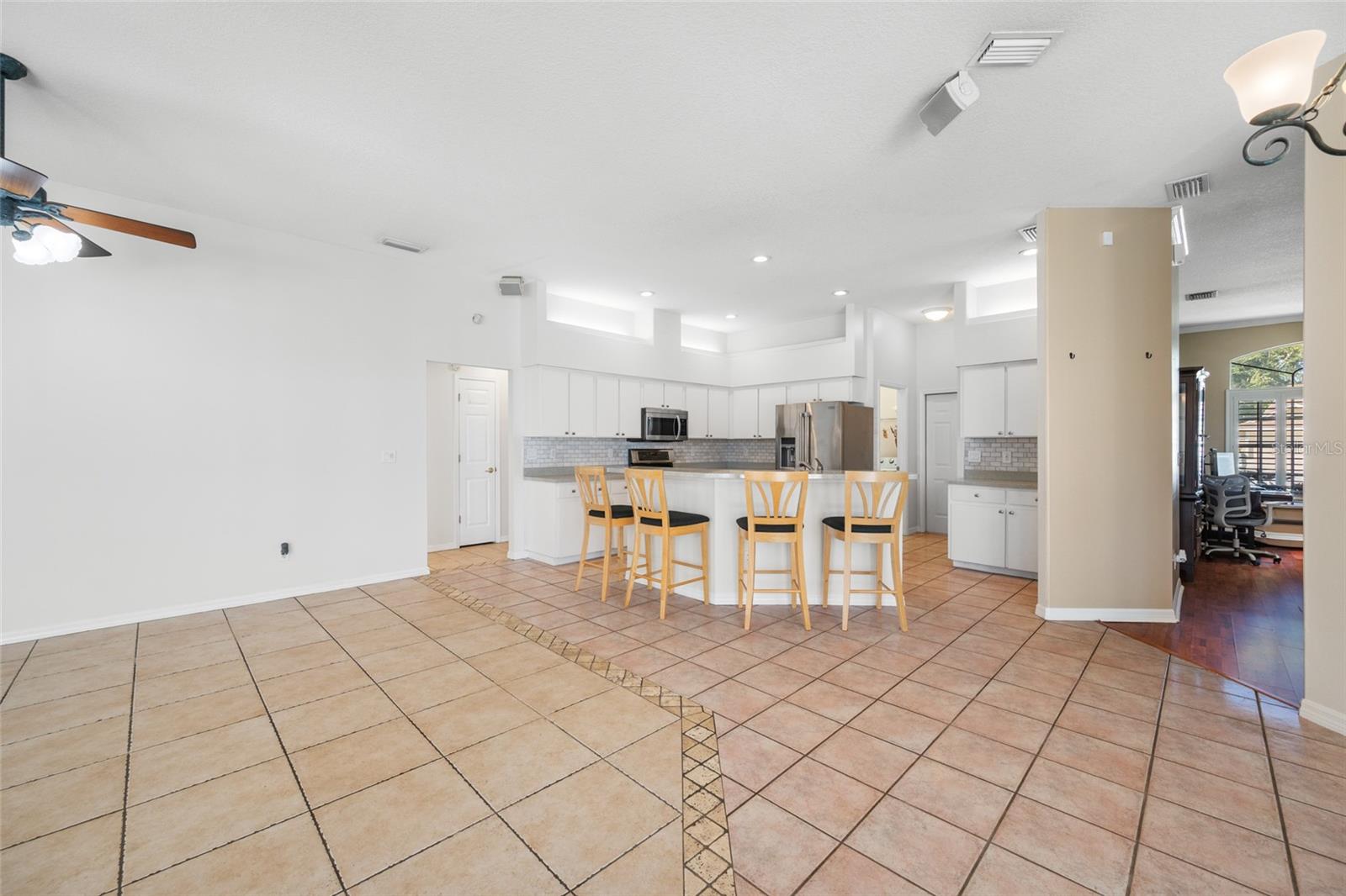 1648 WOODRIDGE COURT, Lutz, FL 33559