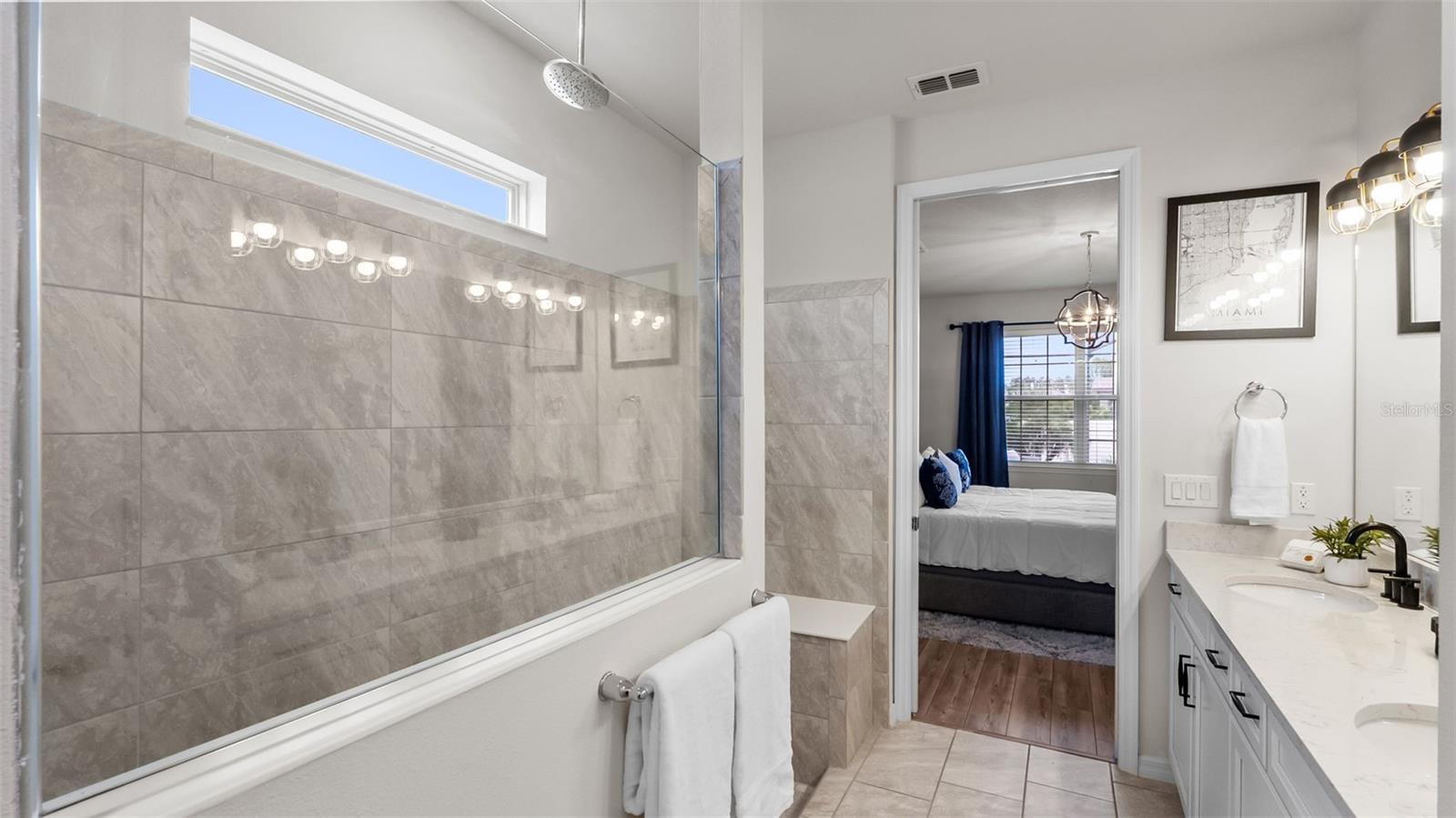 Primary En-Suite