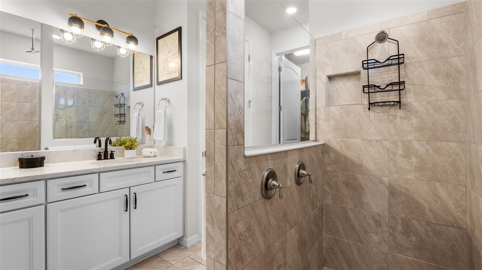 Primary En-Suite