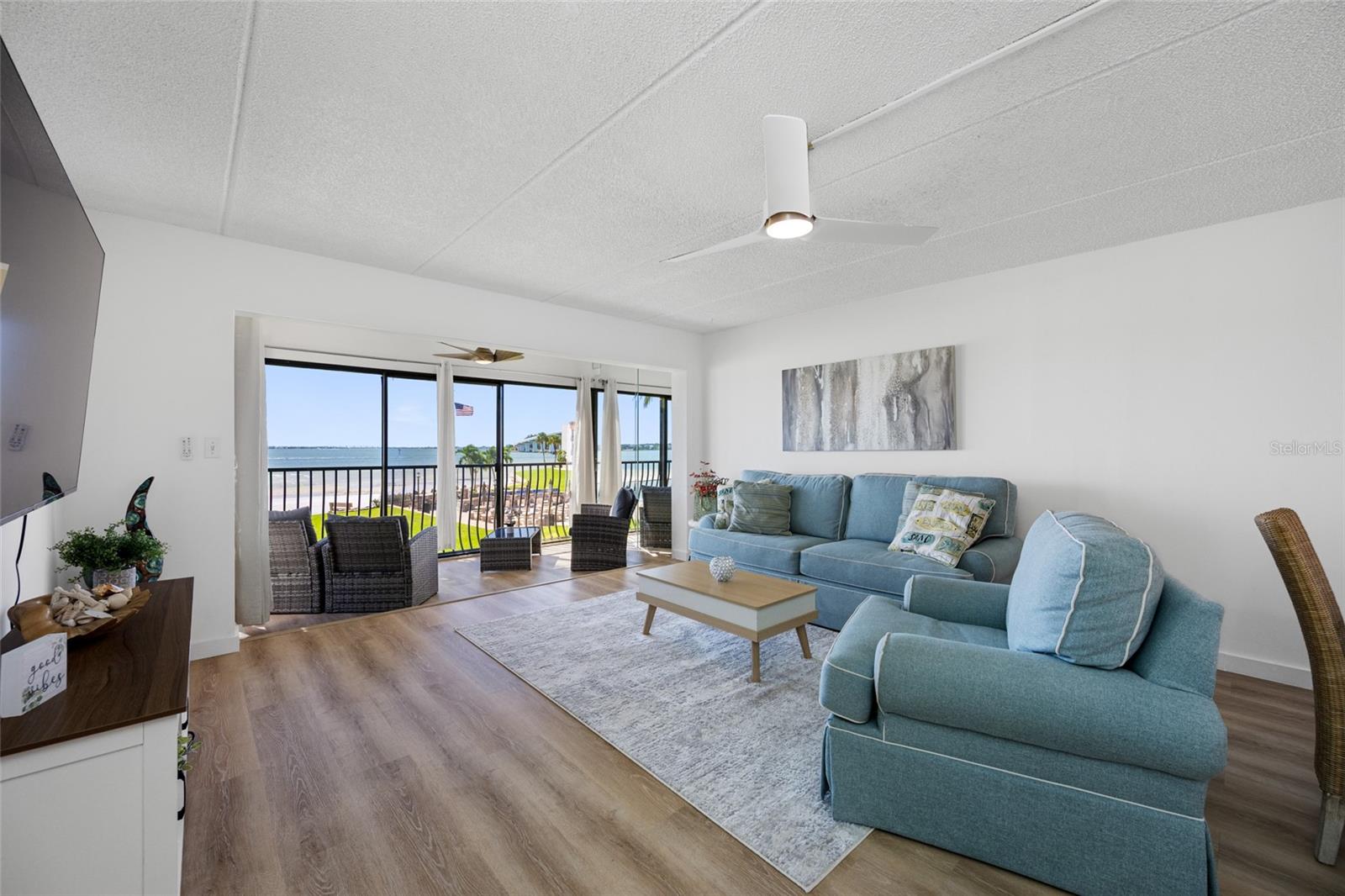 865 S GULFVIEW BOULEVARD, #202, Clearwater, FL 33767