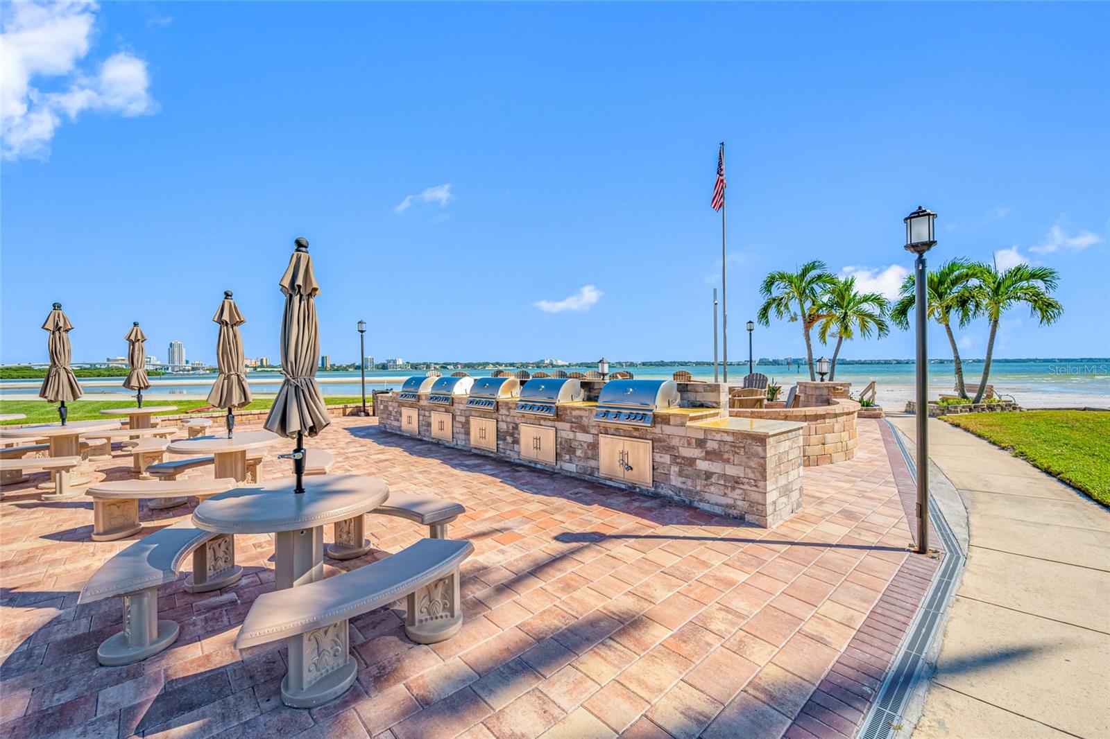 865 S GULFVIEW BOULEVARD, #202, Clearwater, FL 33767