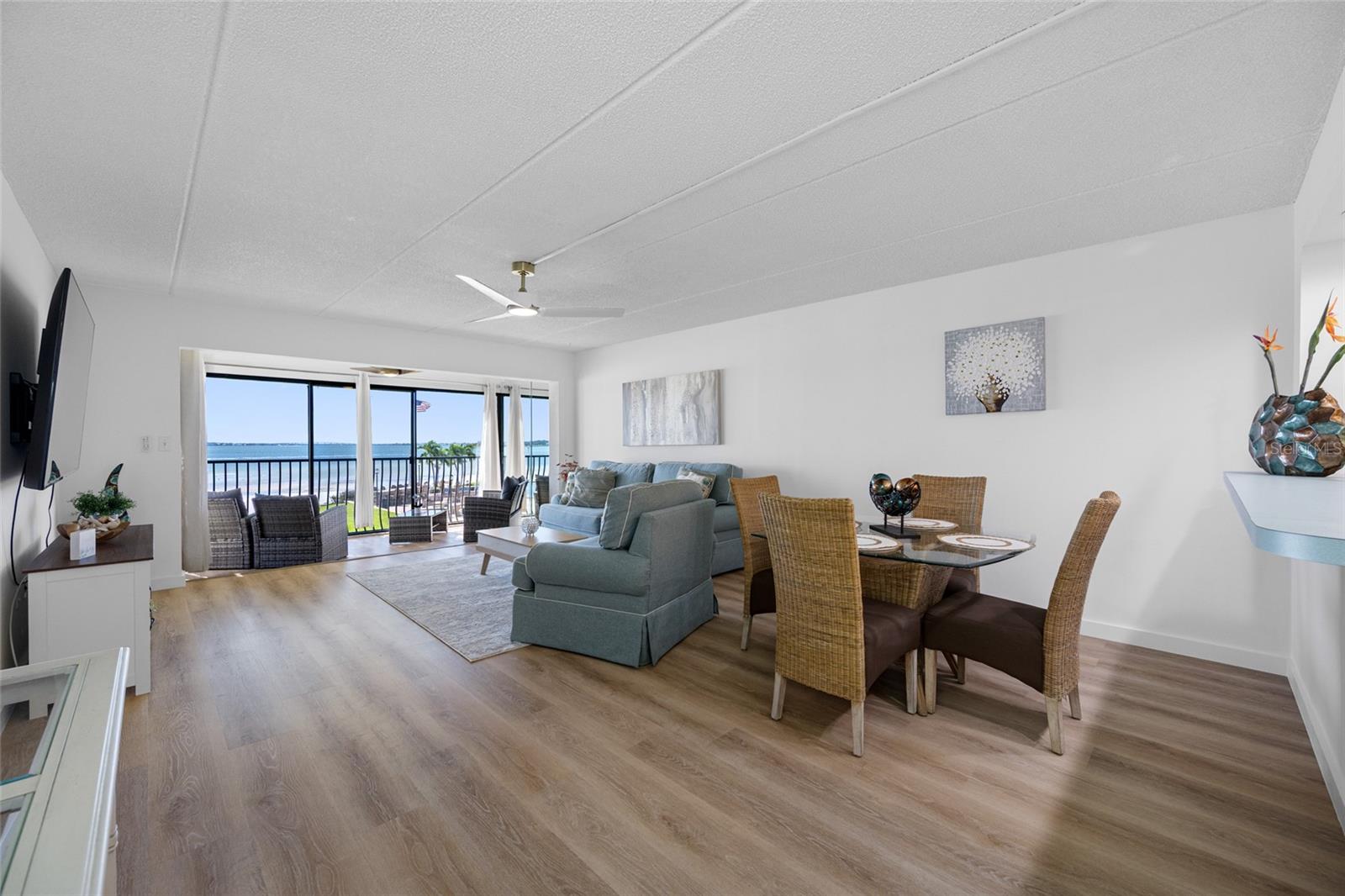 865 S GULFVIEW BOULEVARD, #202, Clearwater, FL 33767