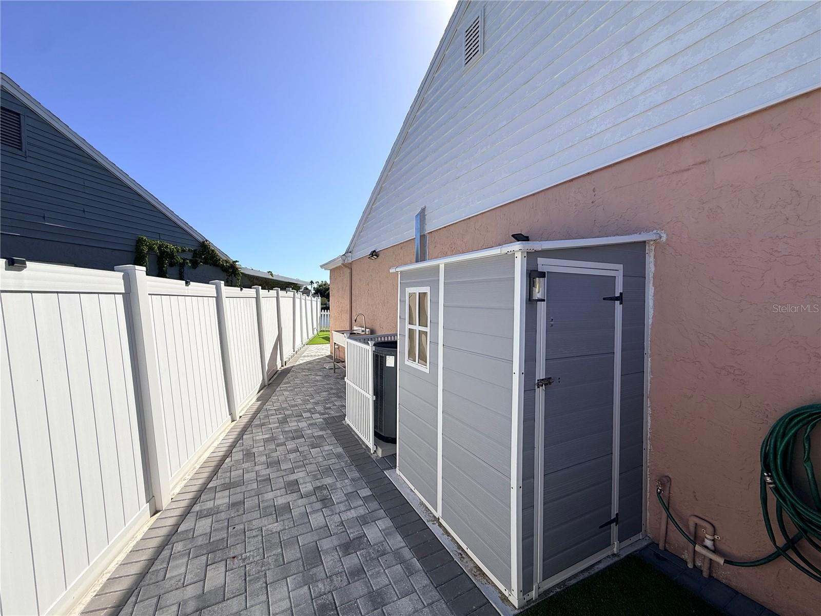 10957 BRIGHTSIDE DRIVE, Tampa, FL 33624