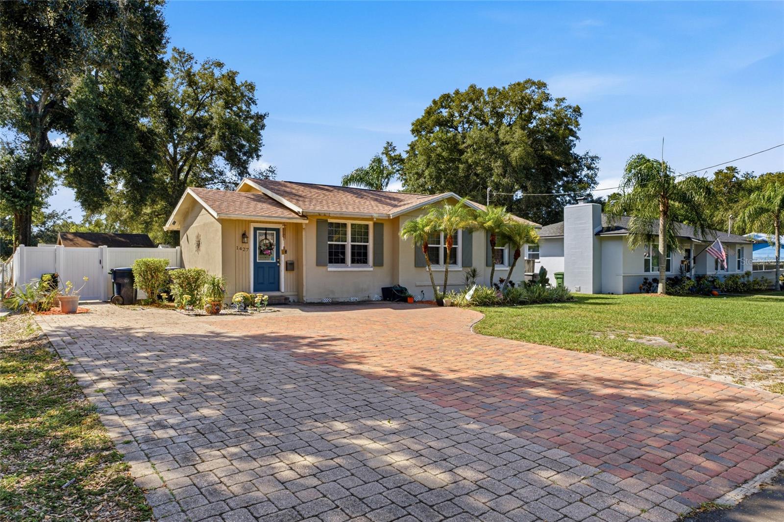 1427 E COMANCHE AVENUE, Tampa, FL 33604