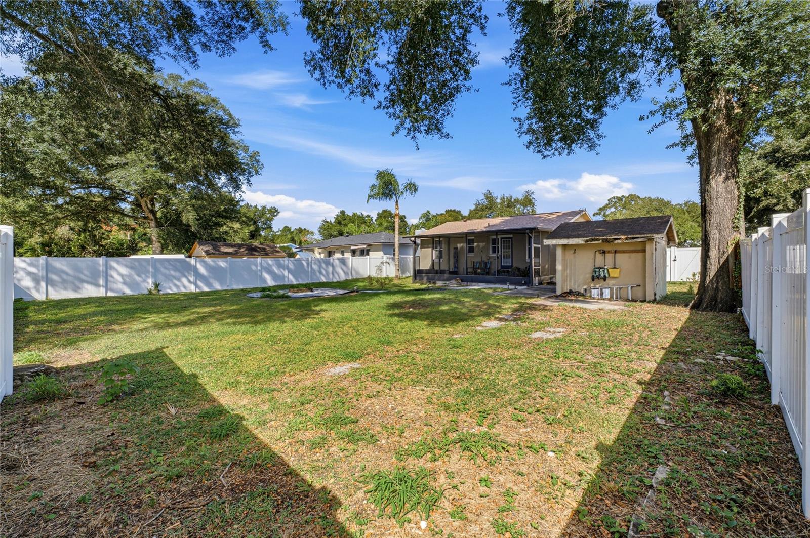 1427 E COMANCHE AVENUE, Tampa, FL 33604