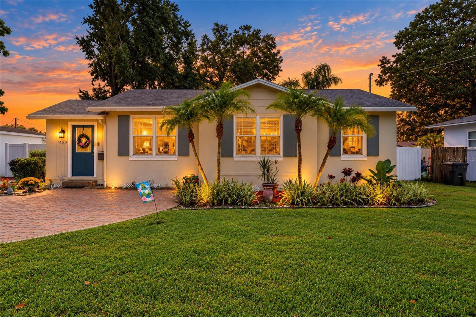 1427 E COMANCHE AVENUE, Tampa, FL 33604 1427 E COMANCHE AVENUE, Tampa, FL 33604