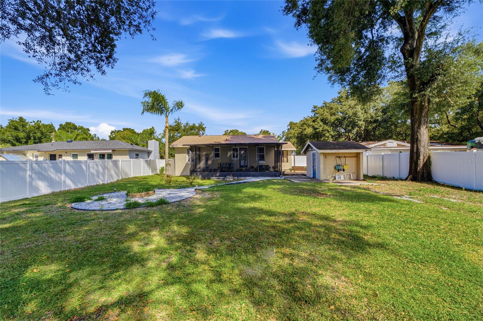 1427 E COMANCHE AVENUE, Tampa, FL 33604