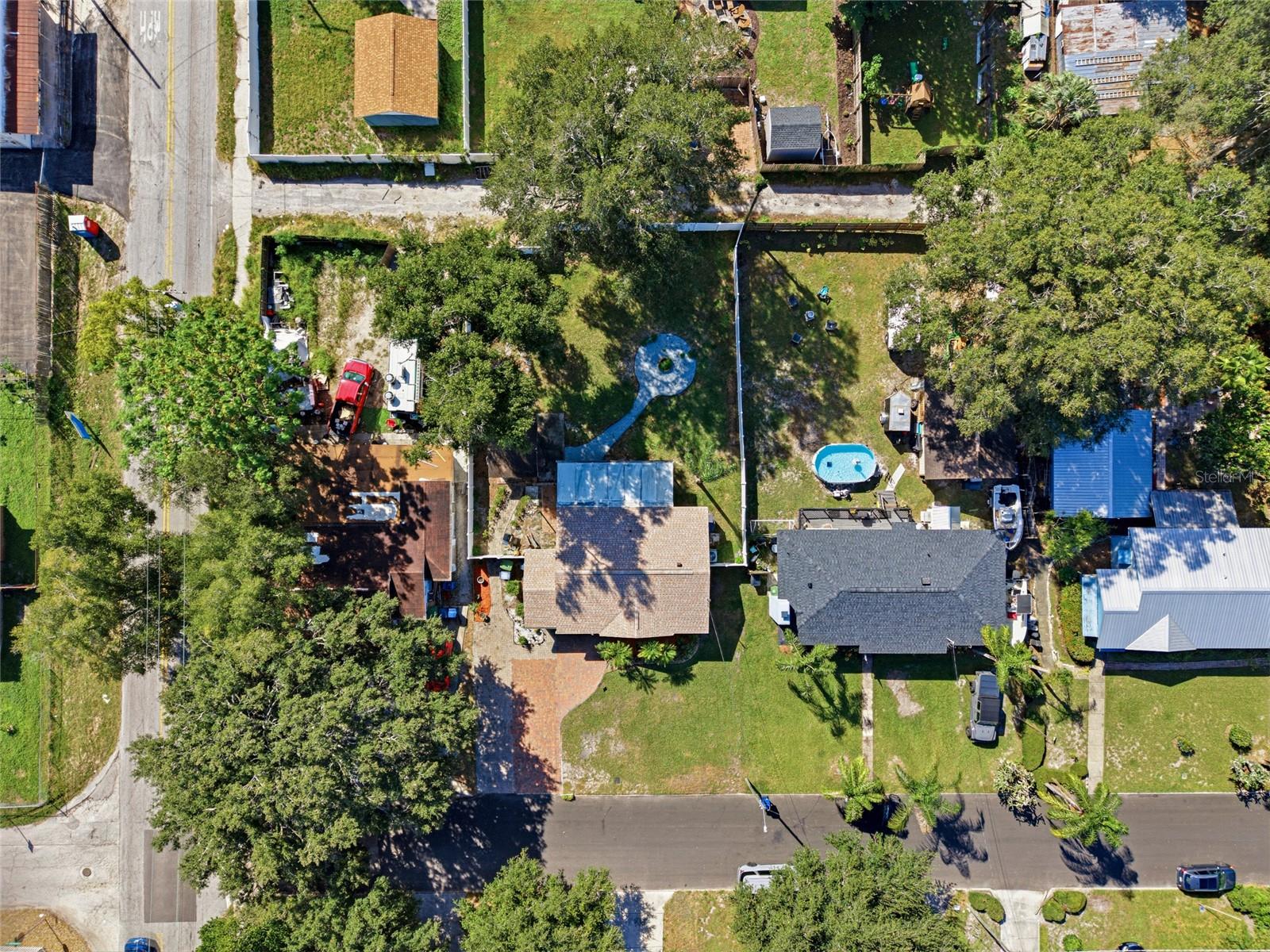 1427 E COMANCHE AVENUE, Tampa, FL 33604