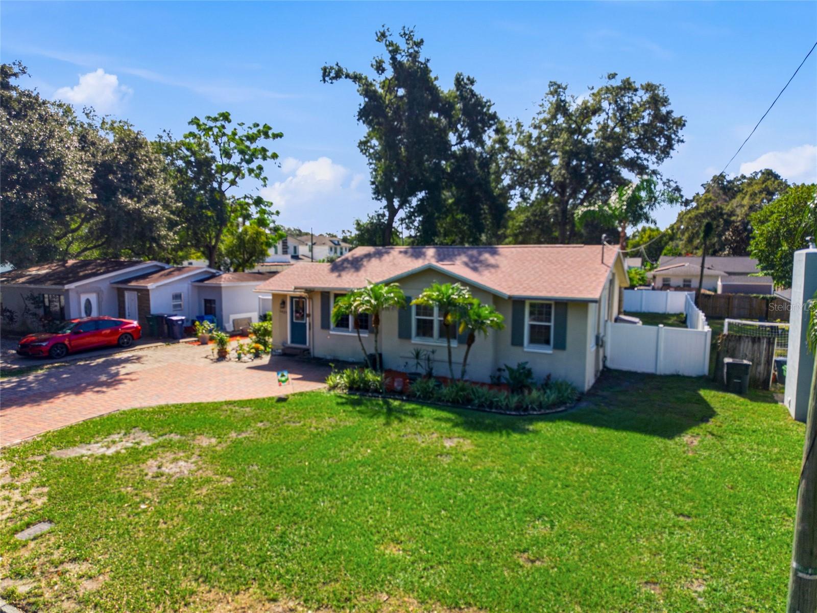 1427 E COMANCHE AVENUE, Tampa, FL 33604