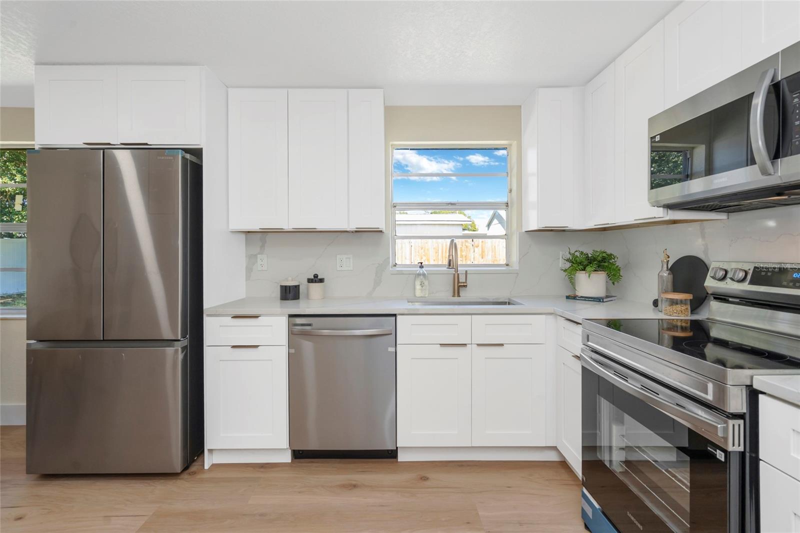 4003 W MONTGOMERY TERRACE, Tampa, FL 33616