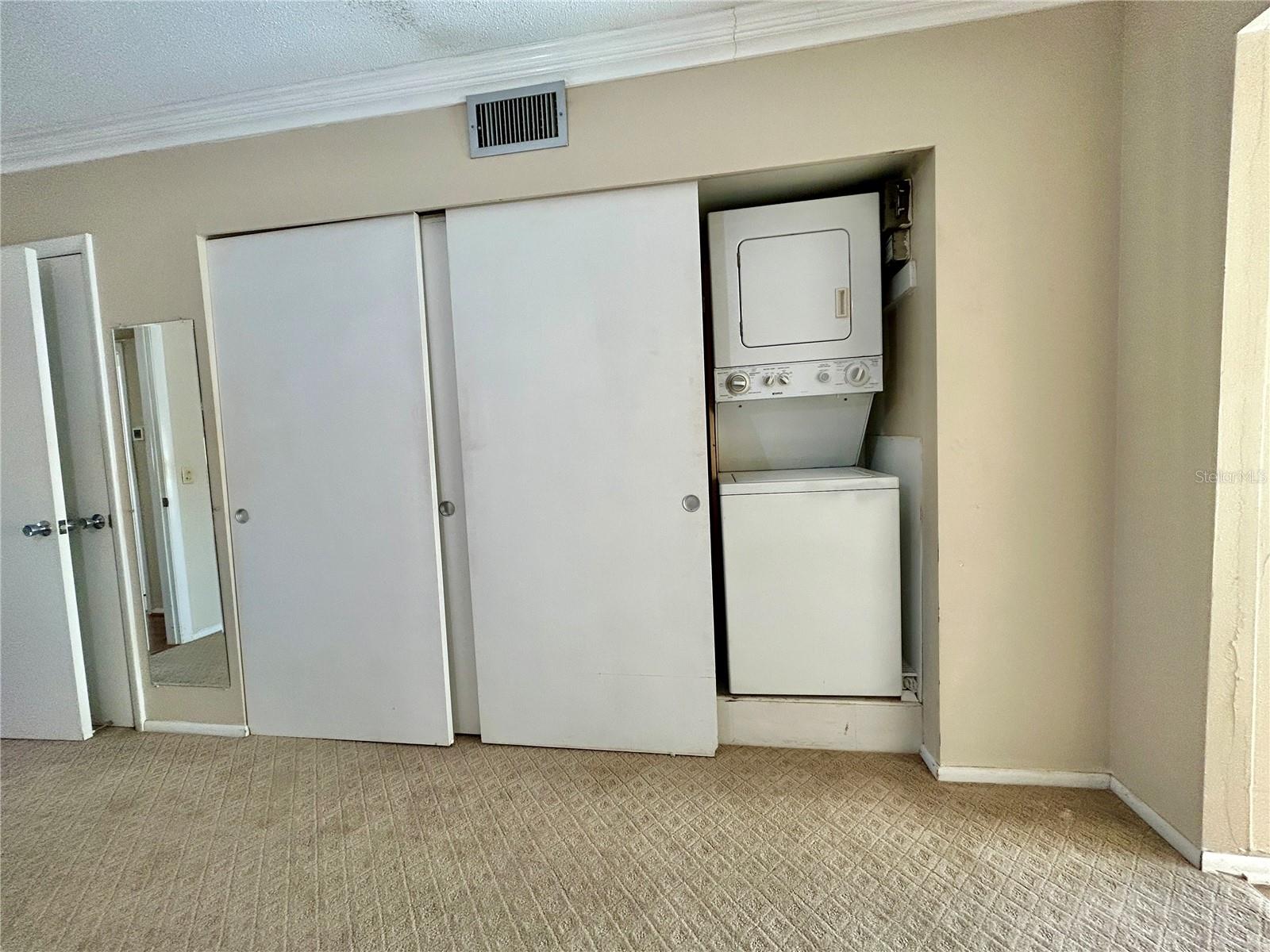 2381 ECUADORIAN WAY, #45, Clearwater, FL 33763