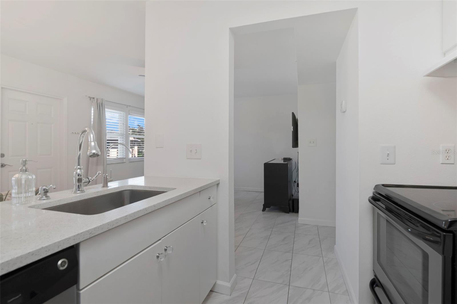 527 S LINCOLN AVENUE, #A205, Tampa, FL 33609