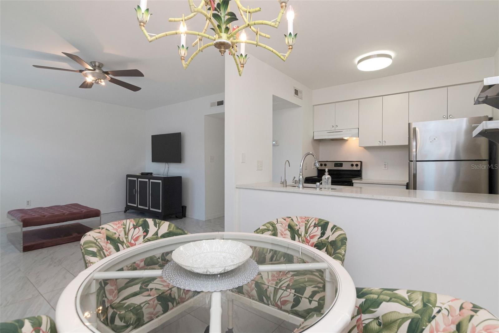 527 S LINCOLN AVENUE, #A205, Tampa, FL 33609