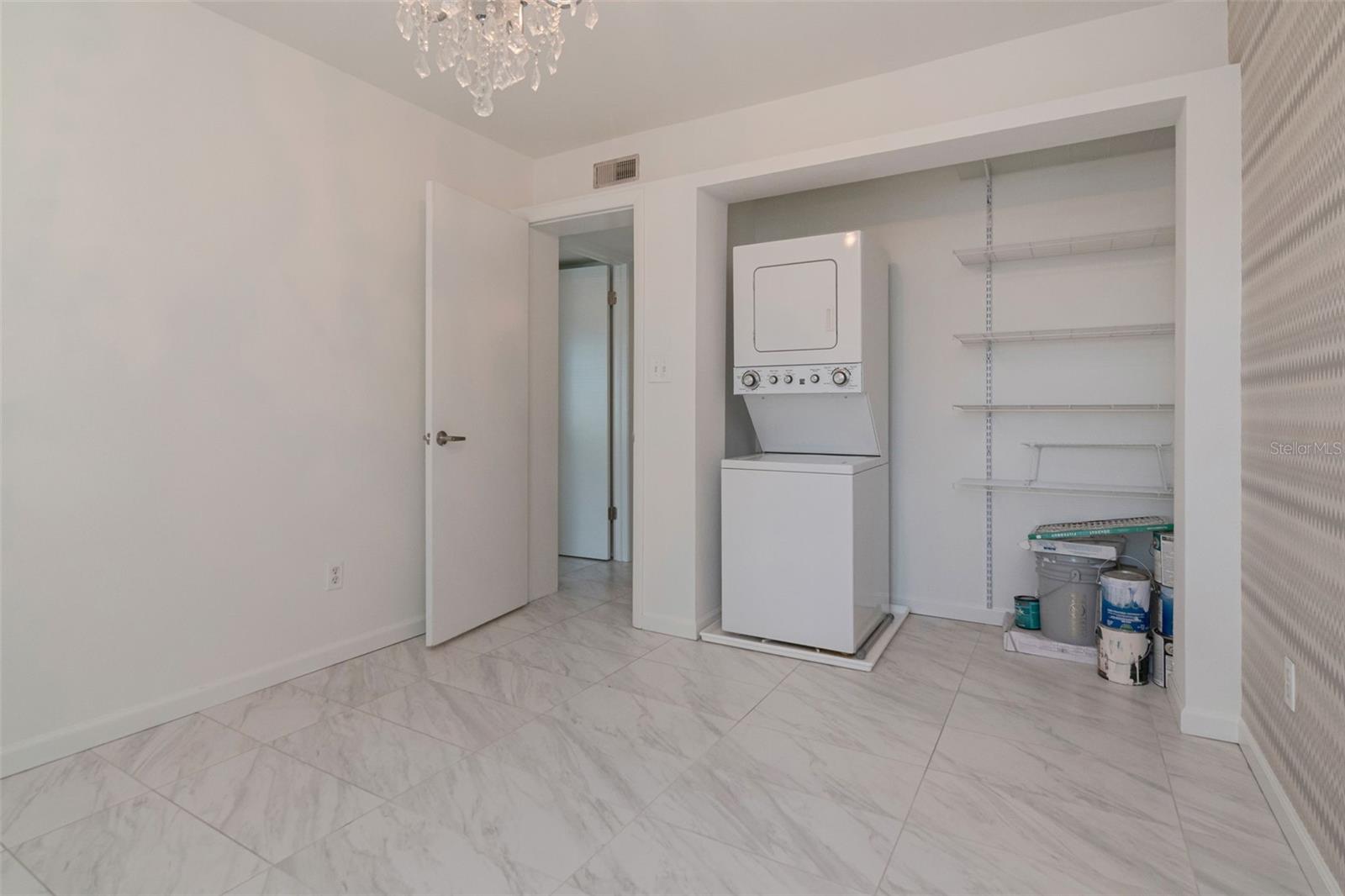 527 S LINCOLN AVENUE, #A205, Tampa, FL 33609