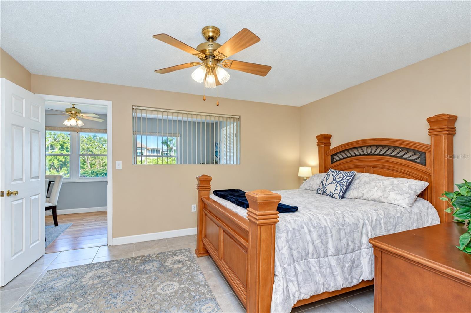 10037 62ND TERRACE N, #9, St Petersburg, FL 33708