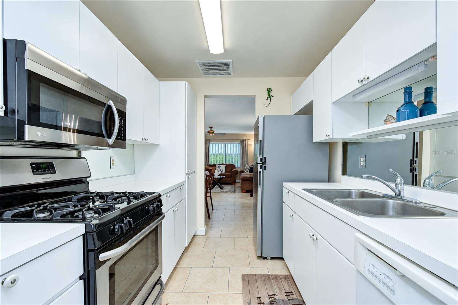 10037 62ND TERRACE N, #9, St Petersburg, FL 33708