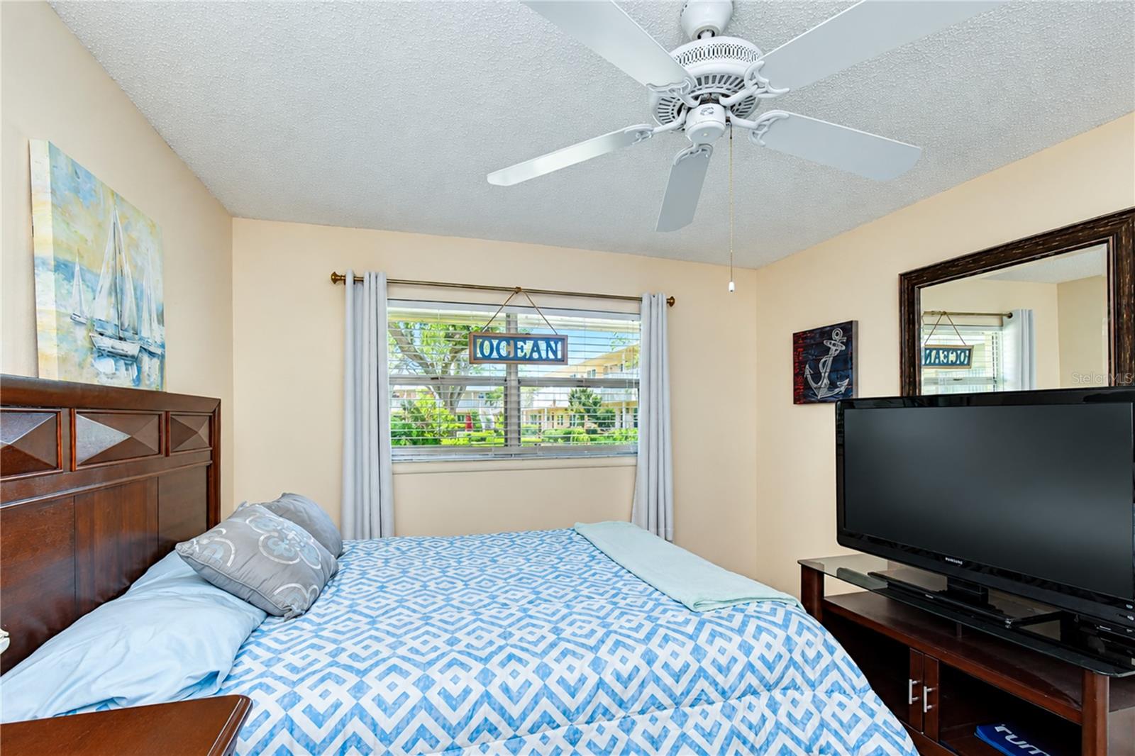 10037 62ND TERRACE N, #9, St Petersburg, FL 33708