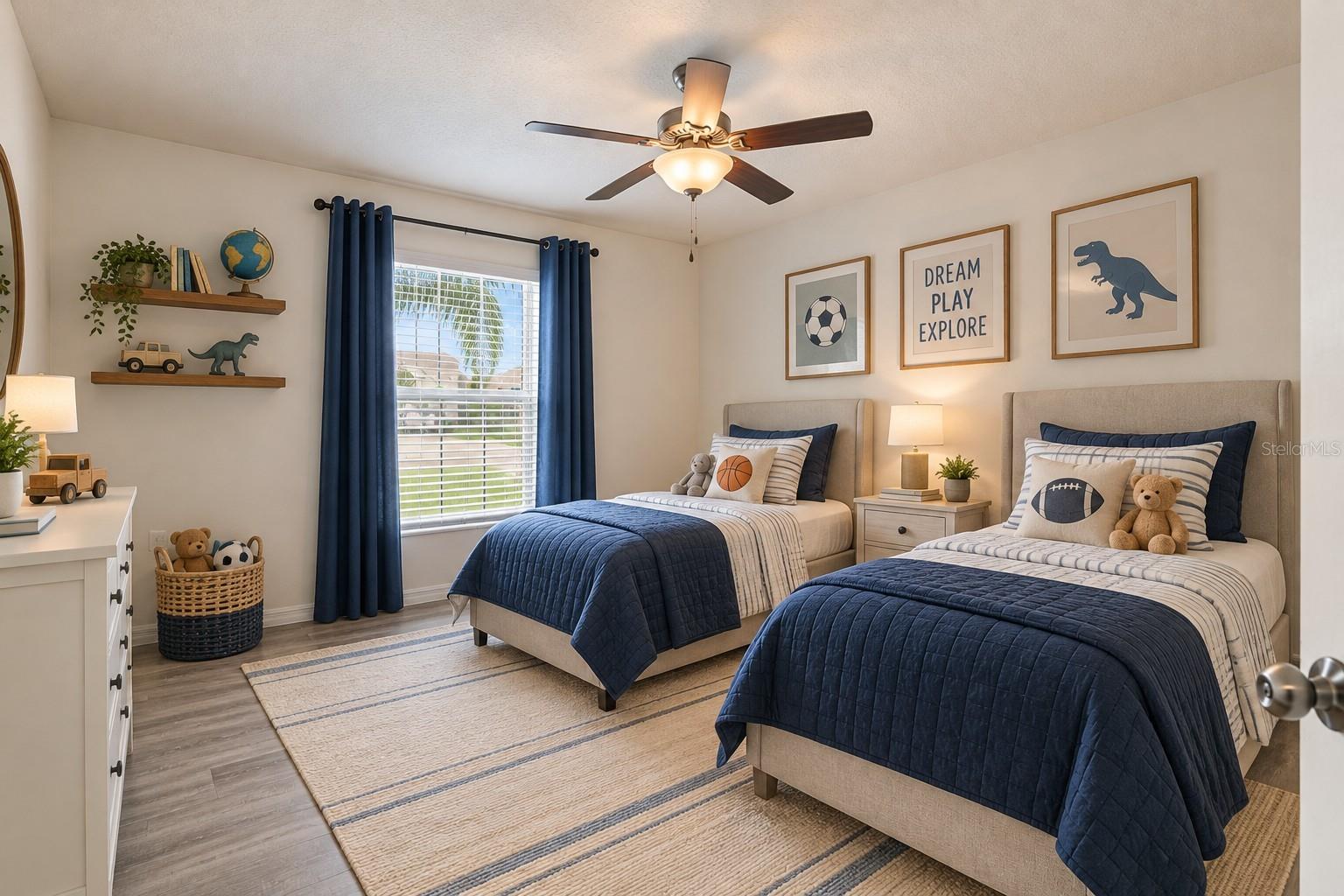 BEDROOM 2
