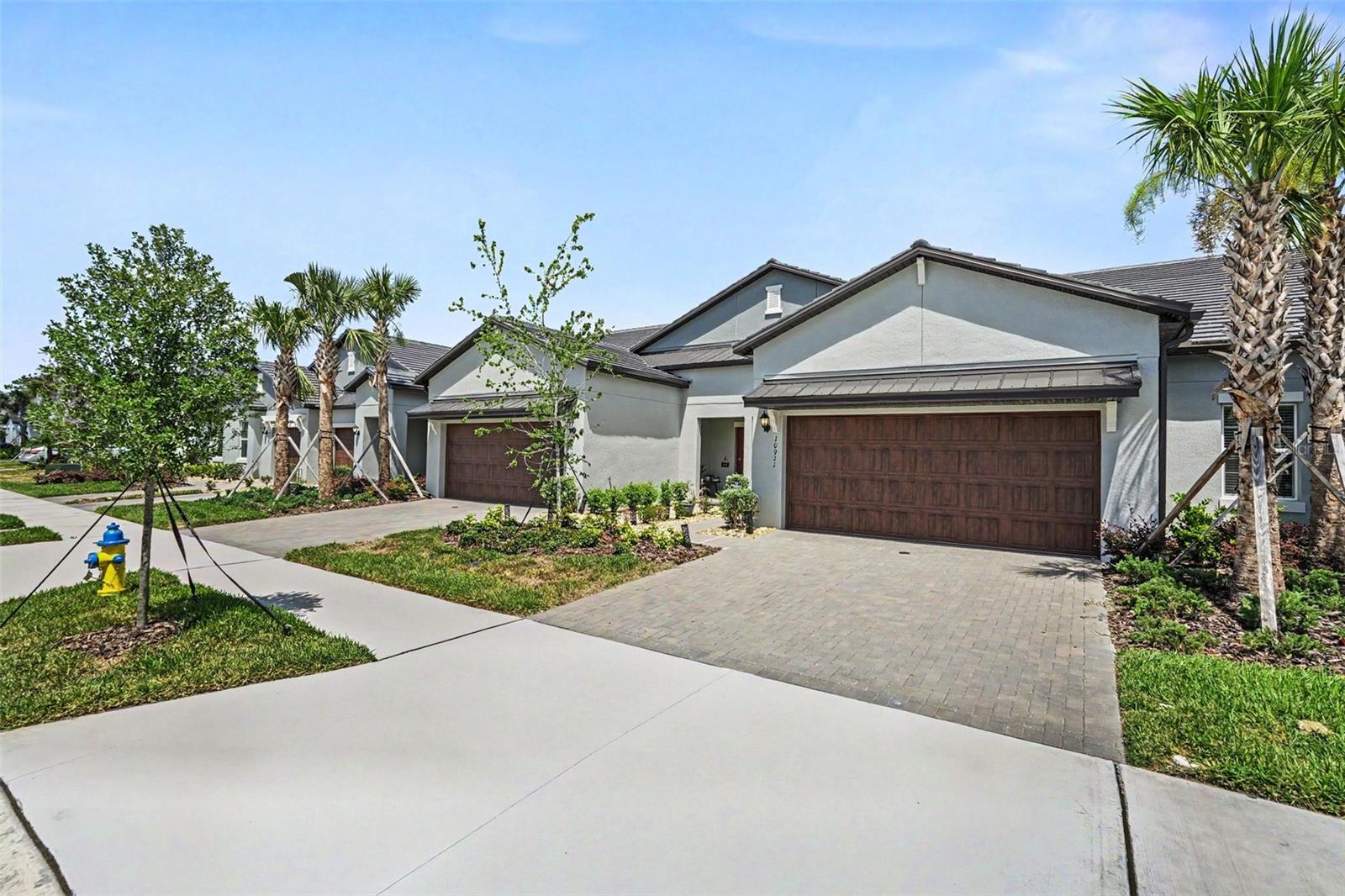 10911 RUSTIC EVE COURT, Land O Lakes, FL 34638 10911 RUSTIC EVE COURT, Land O Lakes, FL 34638