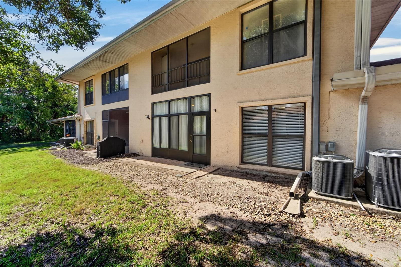 304 KNOTTWOOD COURT, #304, Sun City Center, FL 33573