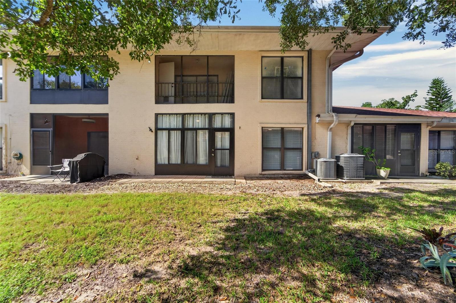 304 KNOTTWOOD COURT, #304, Sun City Center, FL 33573