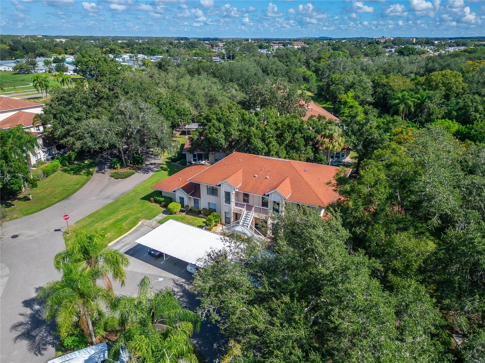 304 KNOTTWOOD COURT, #304, Sun City Center, FL 33573